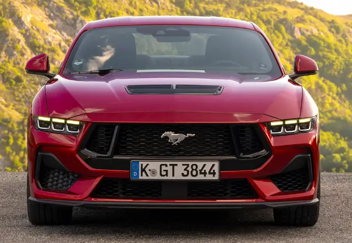 Ford Mustang 2020, foto 3