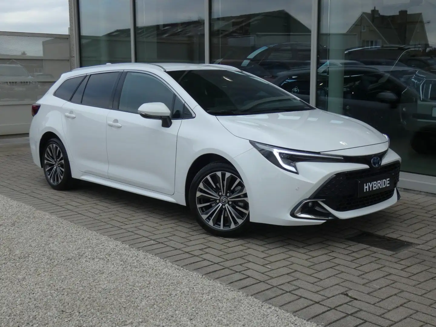 Toyota Corolla 2.0 Hybrid Style 196pk FACELIFT +Zetelverwarming Weiß - 1