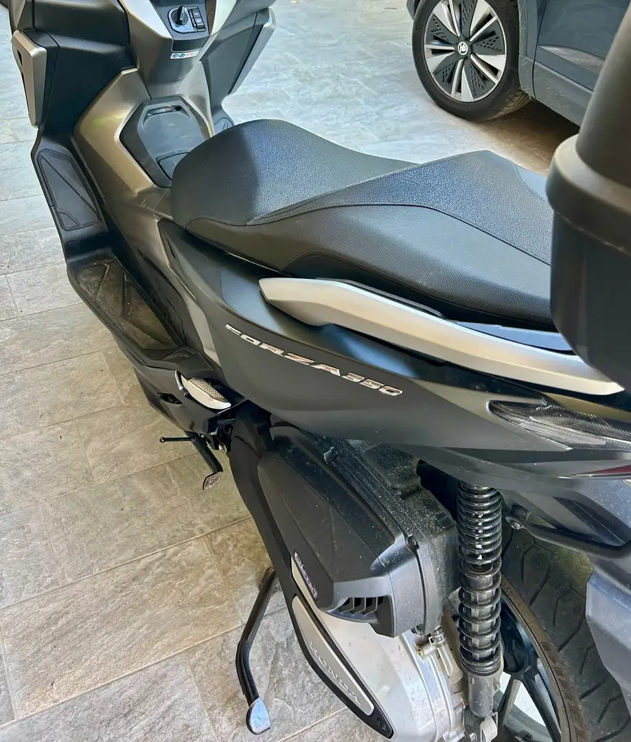 Honda Forza 350 Nero - 2