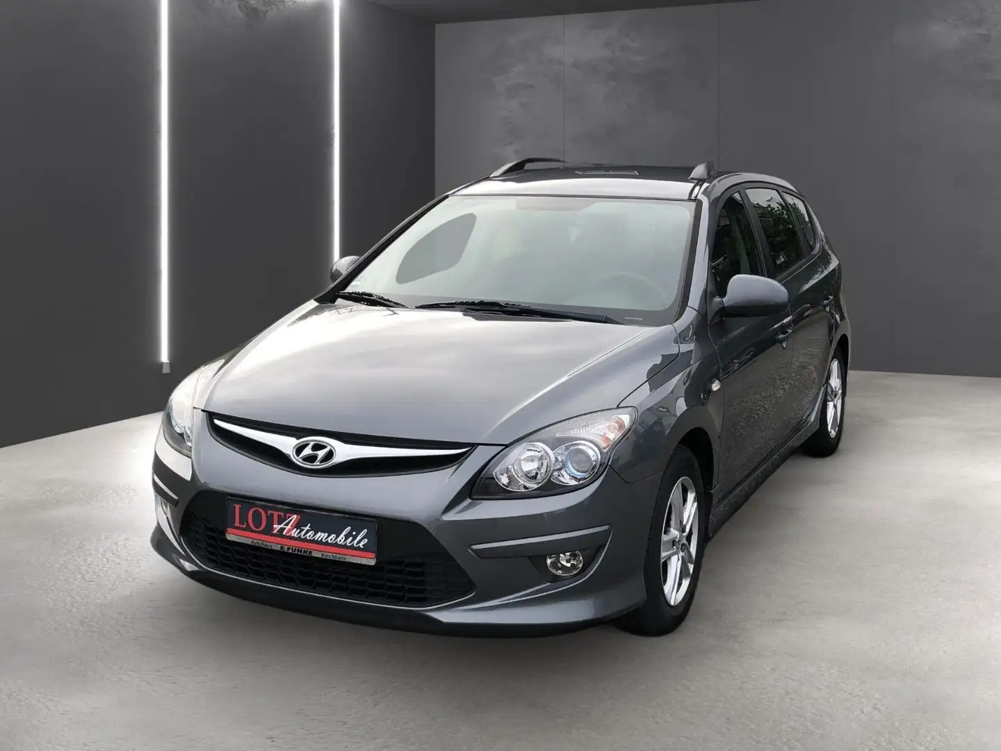 Hyundai i30 cw Classic Grau - 1