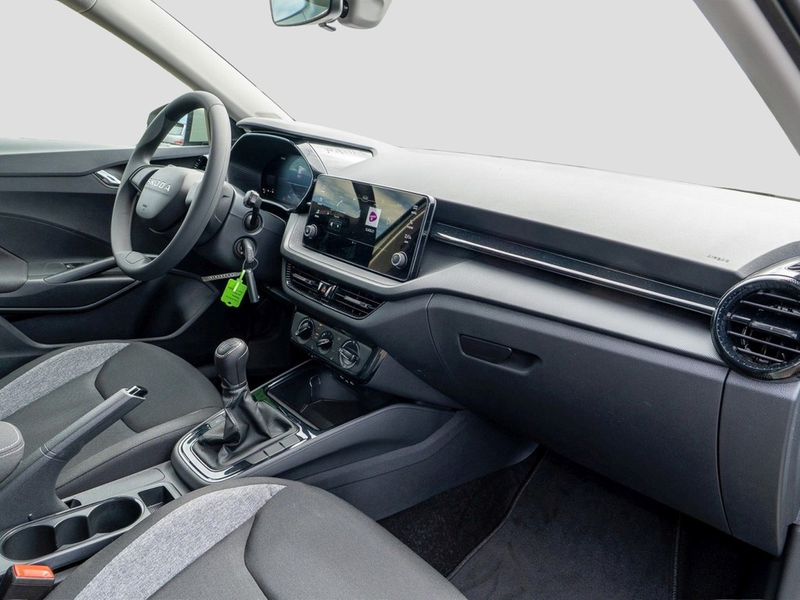 Skoda Fabia 1,0 TSi Essence — photo 9