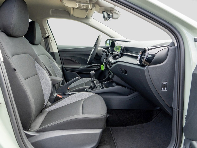 Skoda Fabia 1,0 TSi Essence — photo 8