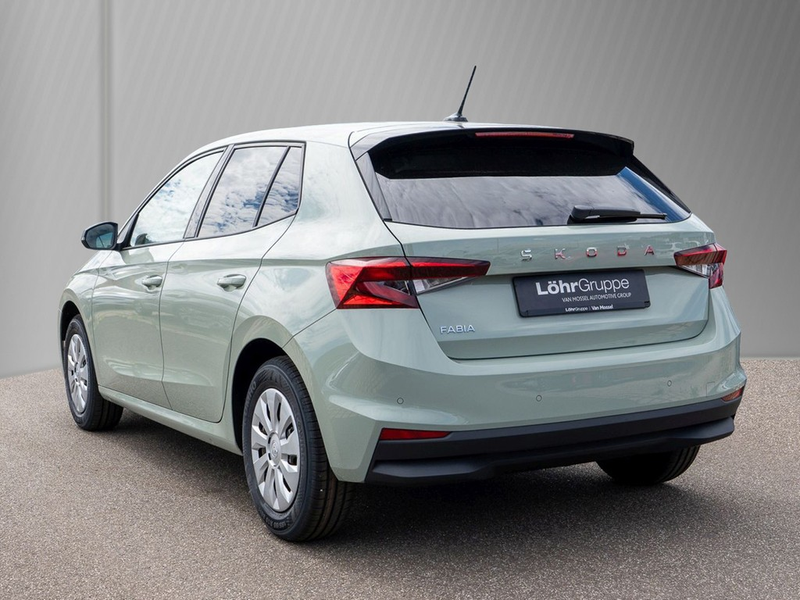 Skoda Fabia 1,0 TSi Essence — photo 4