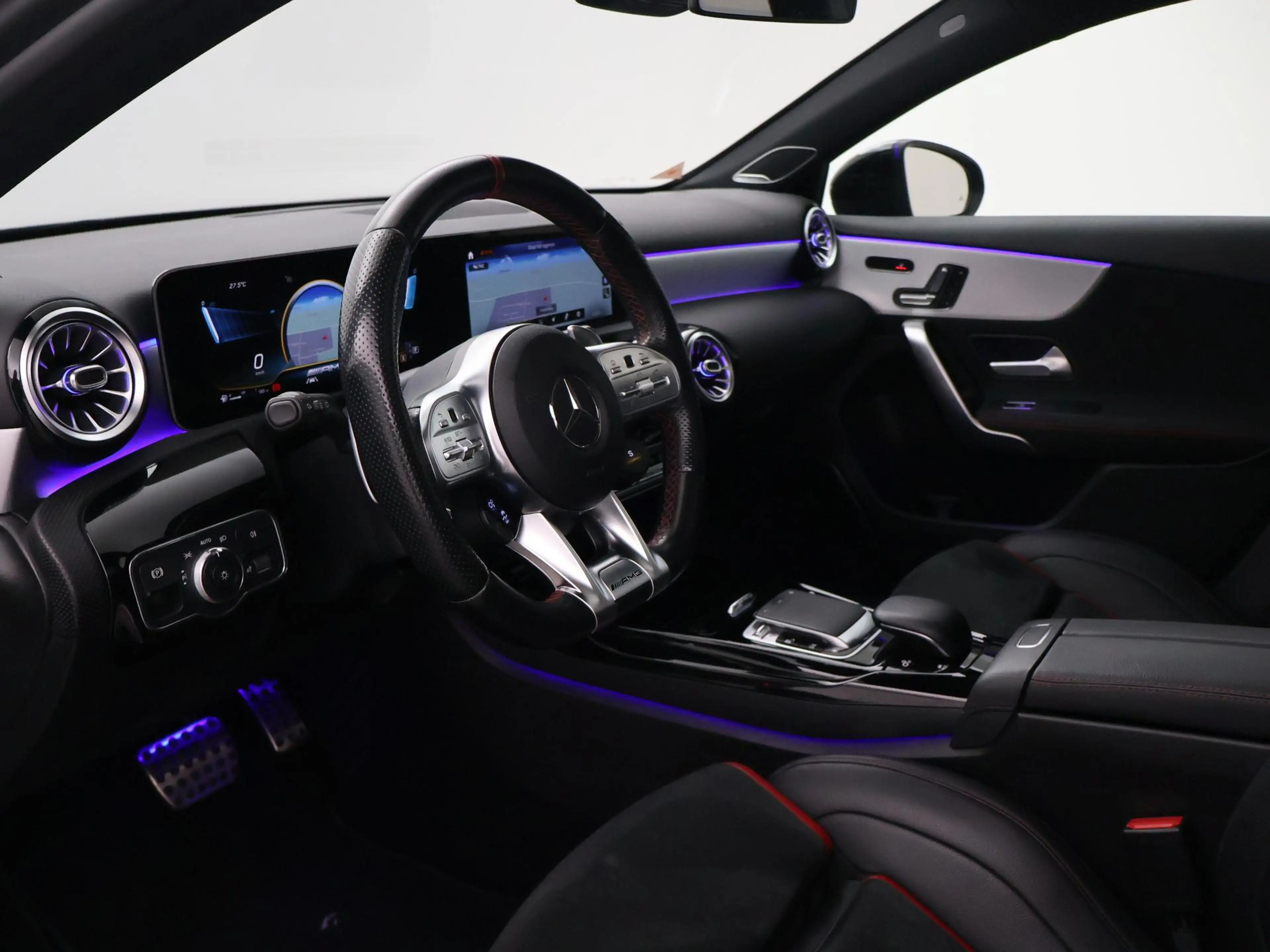Mercedes-Benz A 35 AMG 4MATIC 306 PK ORIG. NL PANORAMA | BURMESTER | 360 — photo 37