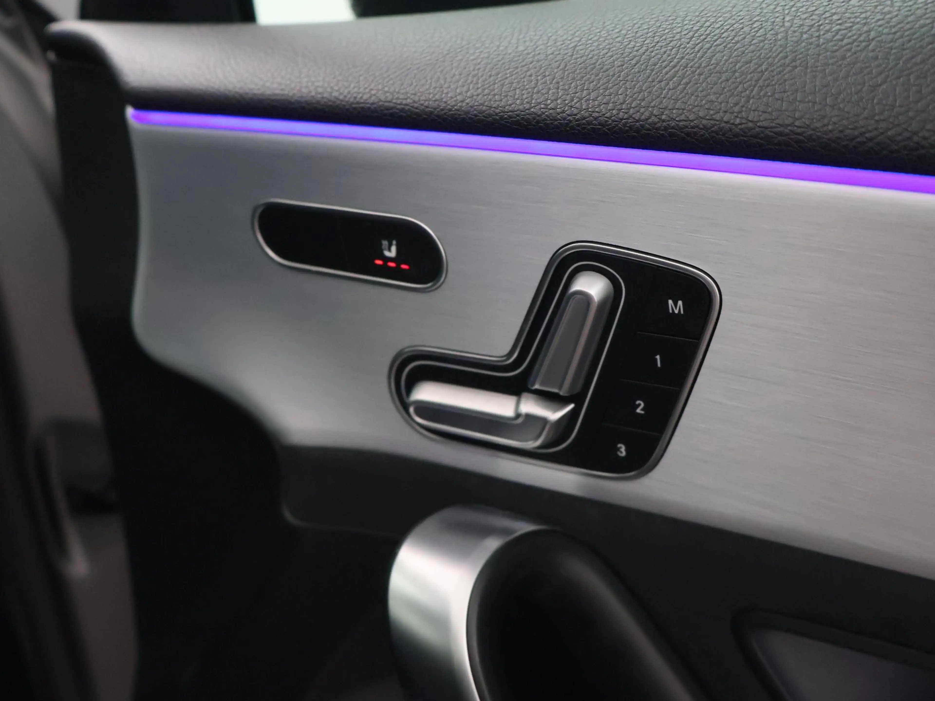 Mercedes-Benz A 35 AMG 4MATIC 306 PK ORIG. NL PANORAMA | BURMESTER | 360 — photo 26