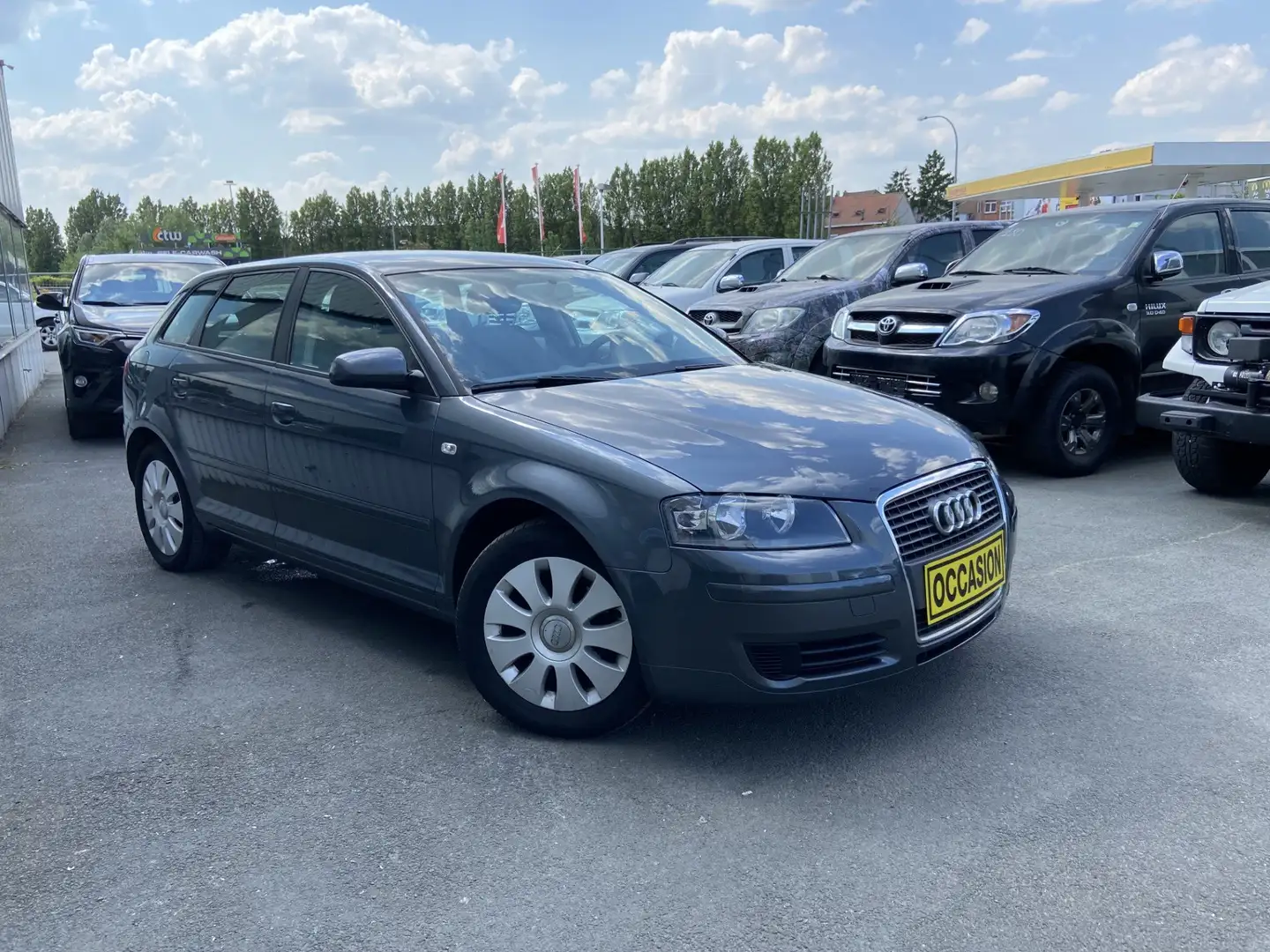 Audi A3 1.6i *Essence*Ambition* Gris - 1
