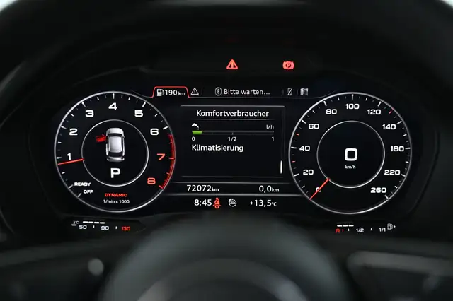 Audi Q2 view 12