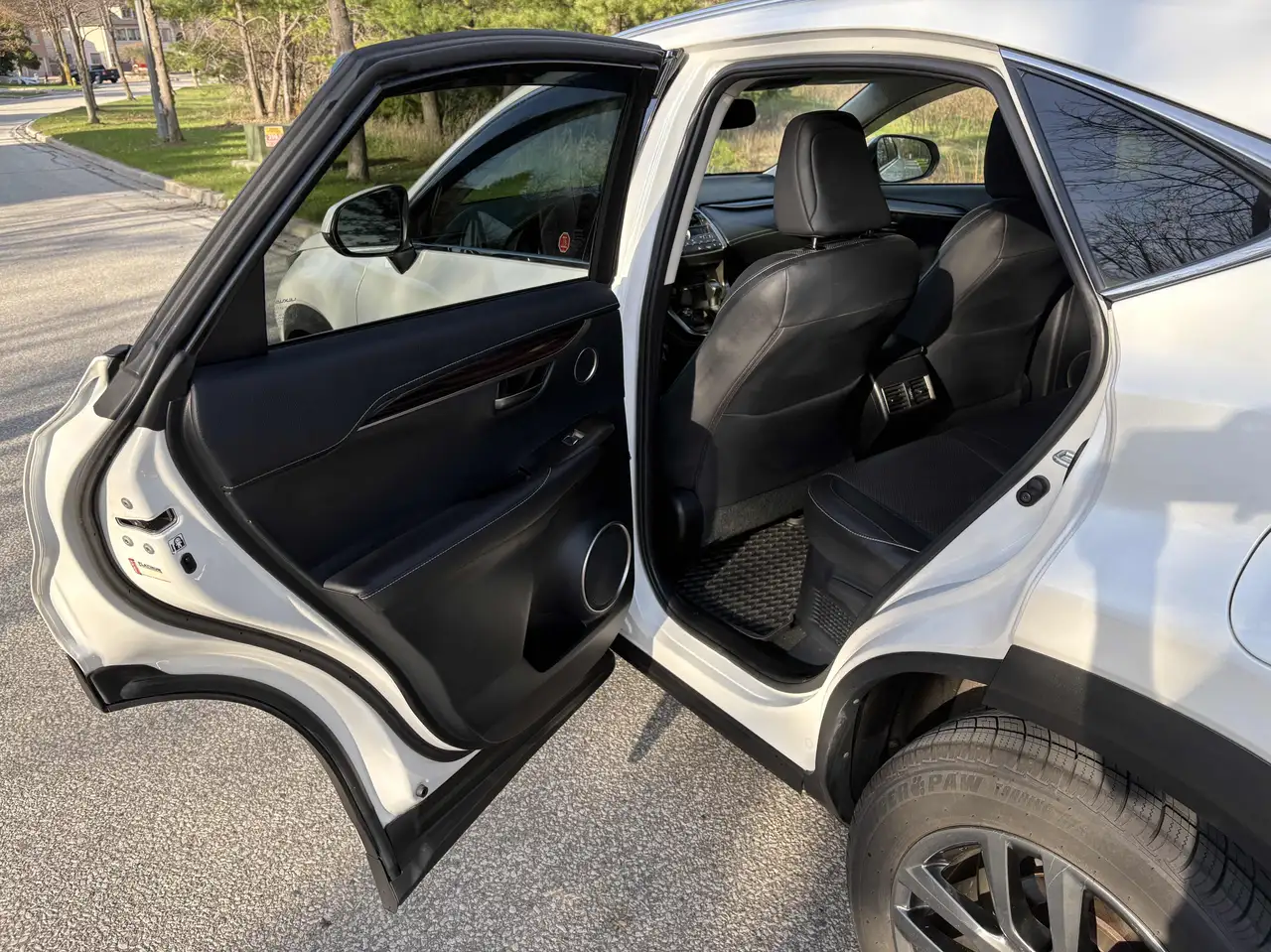 Lexus NX fotografie Lexus NX