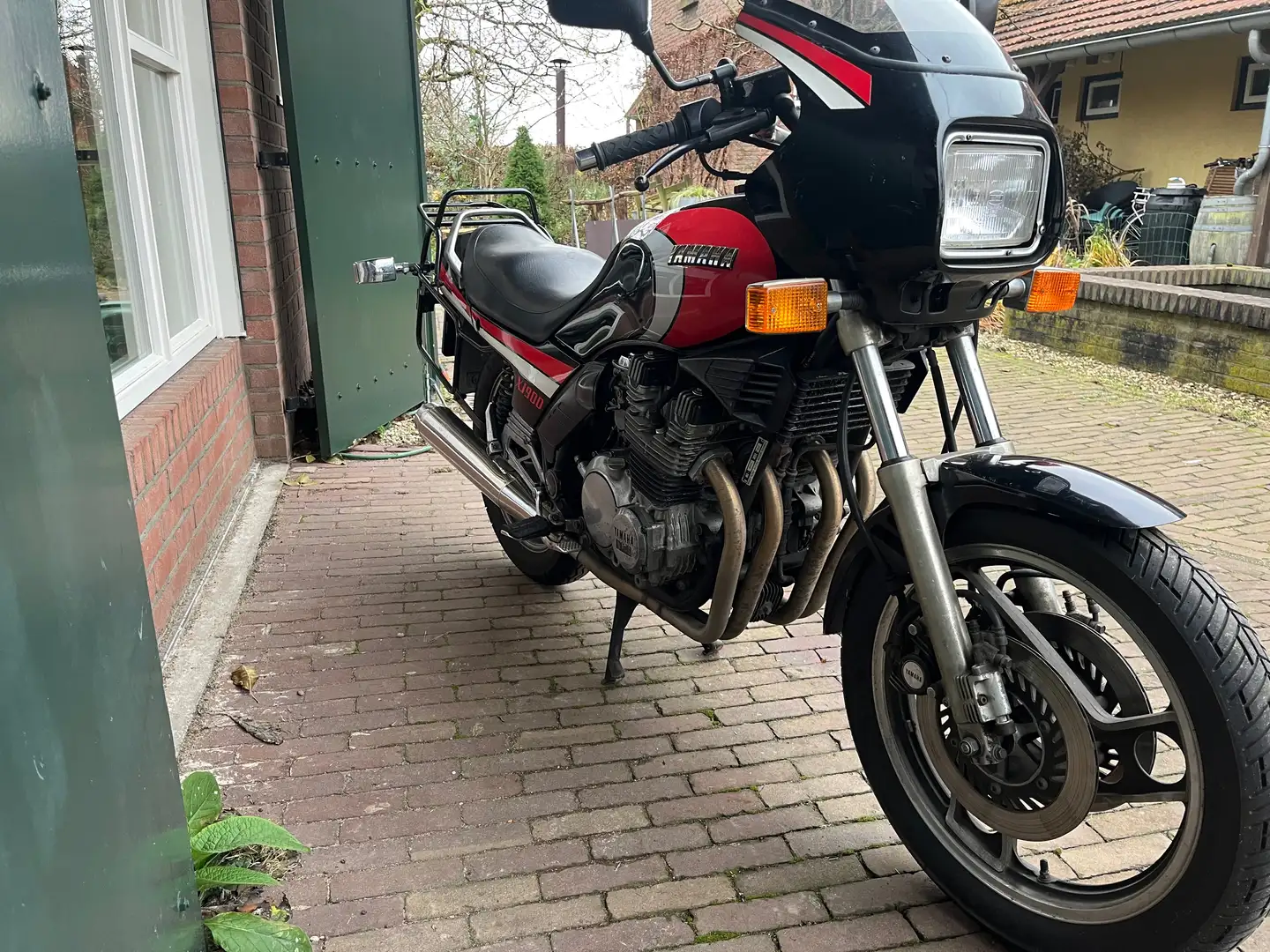 Yamaha XJ 900 Красный - 1