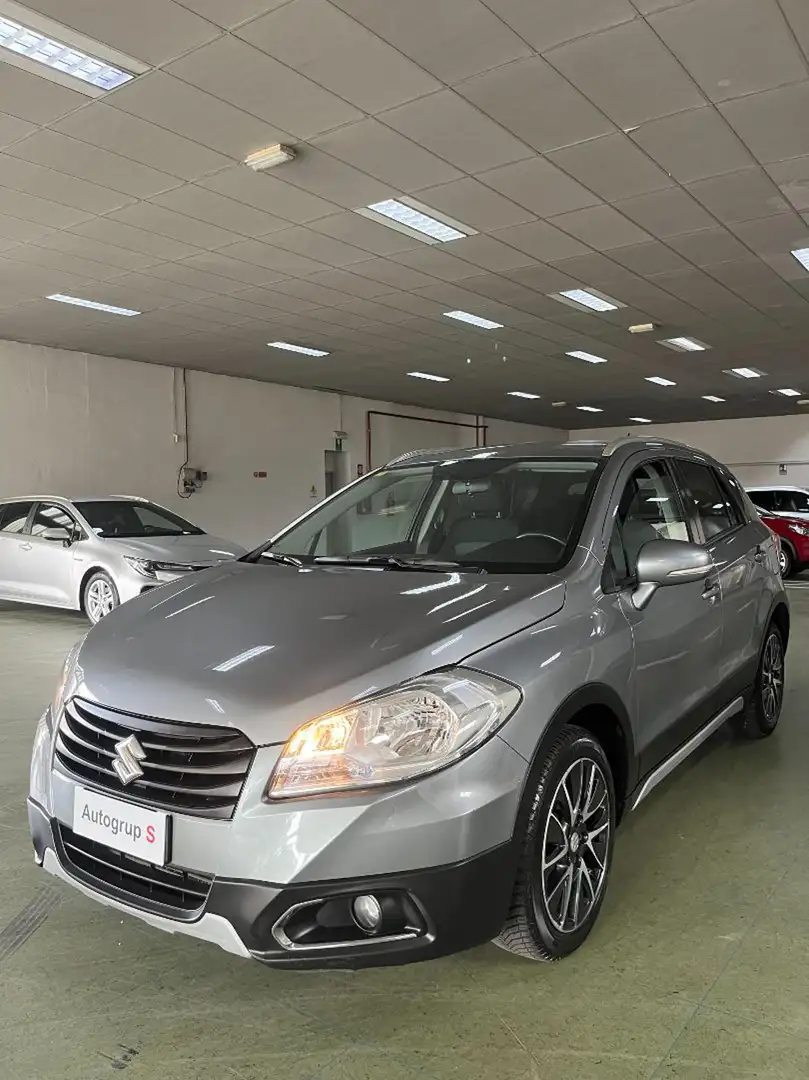 Suzuki S-Cross 1.6 DDiS 5 porte Style Срібний - 2