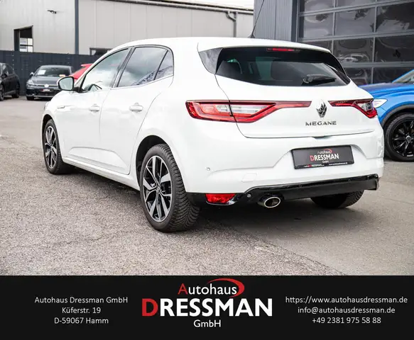 Renault Megane view 6