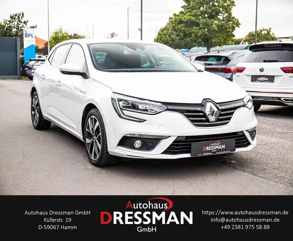 Renault Megane view 3