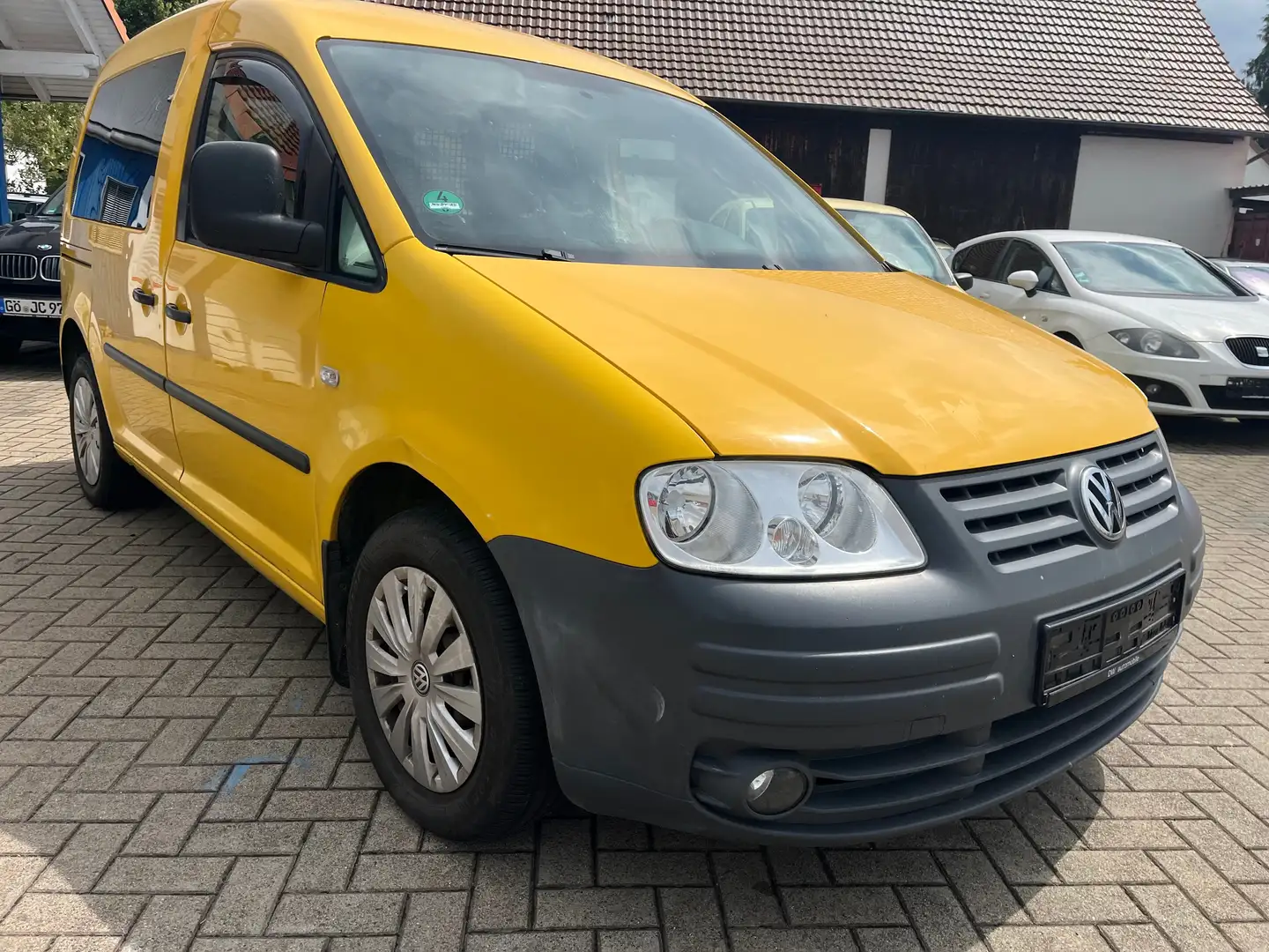 Volkswagen Caddy 1.9TDI, 105 PS, 9.2006, TÜV 7.2026, LKW, AHK Galben - 2