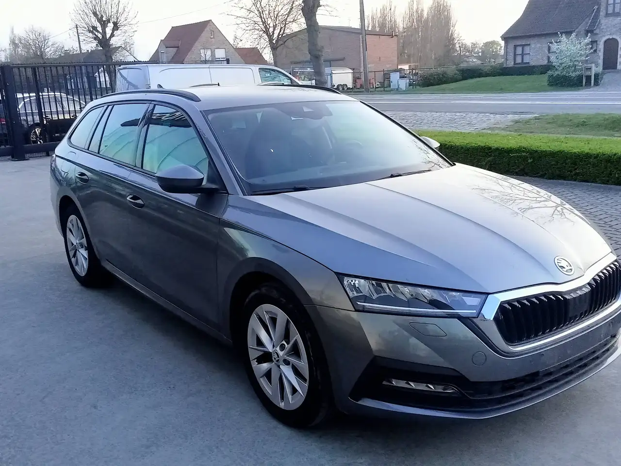 Skoda Octavia SW 1.0 TSI eTec MHEV DSG*GPS*CAM*CARPL*ZETELVW, миниатюра 4