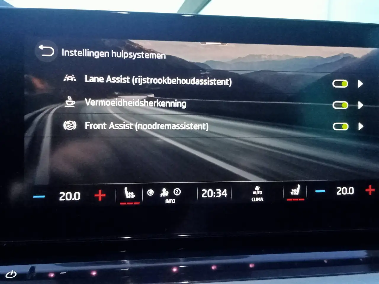 Skoda Octavia SW 1.0 TSI eTec MHEV DSG*GPS*CAM*CARPL*ZETELVW, миниатюра 16