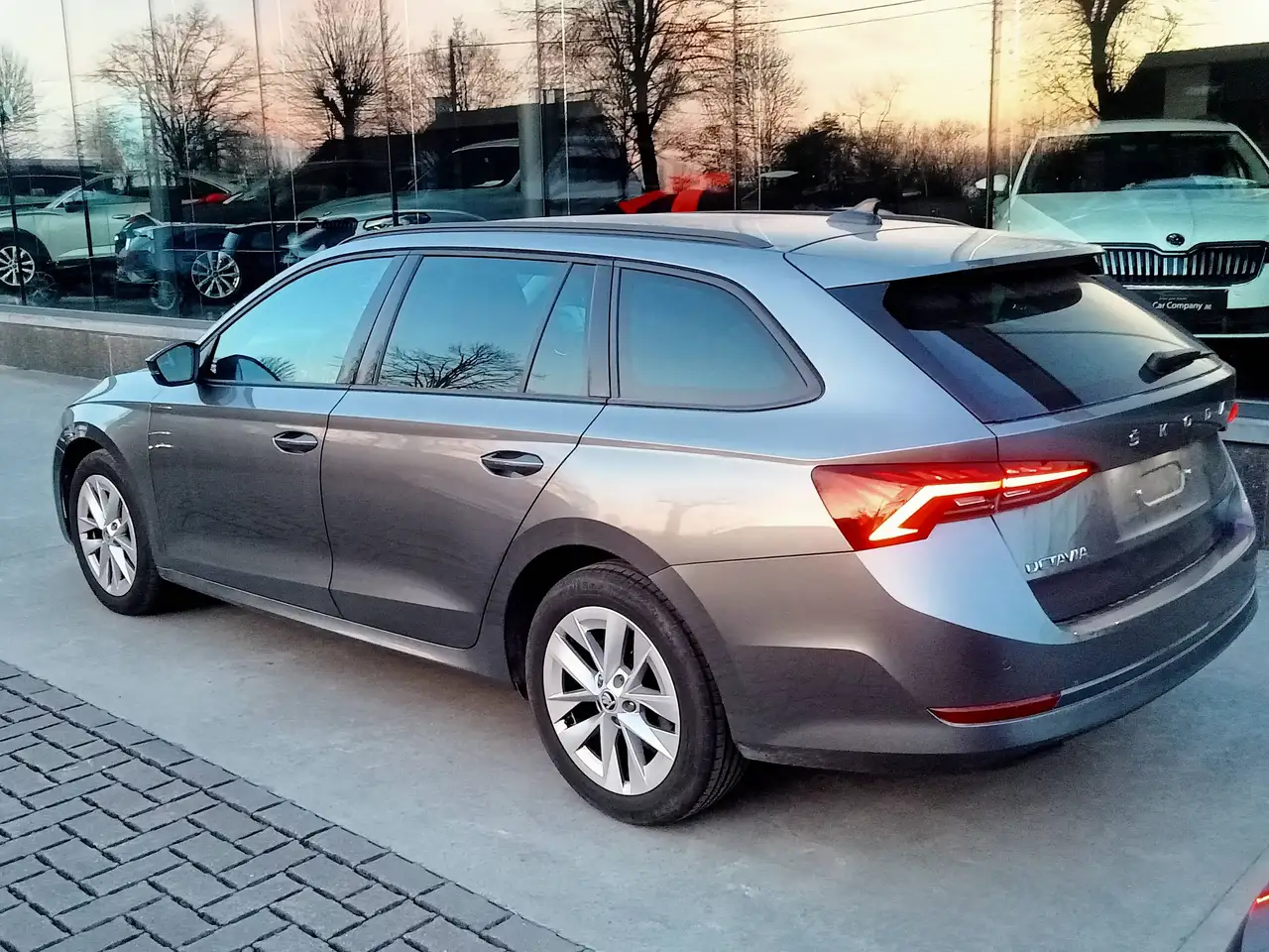 Skoda Octavia SW 1.0 TSI eTec MHEV DSG*GPS*CAM*CARPL*ZETELVW, миниатюра 5