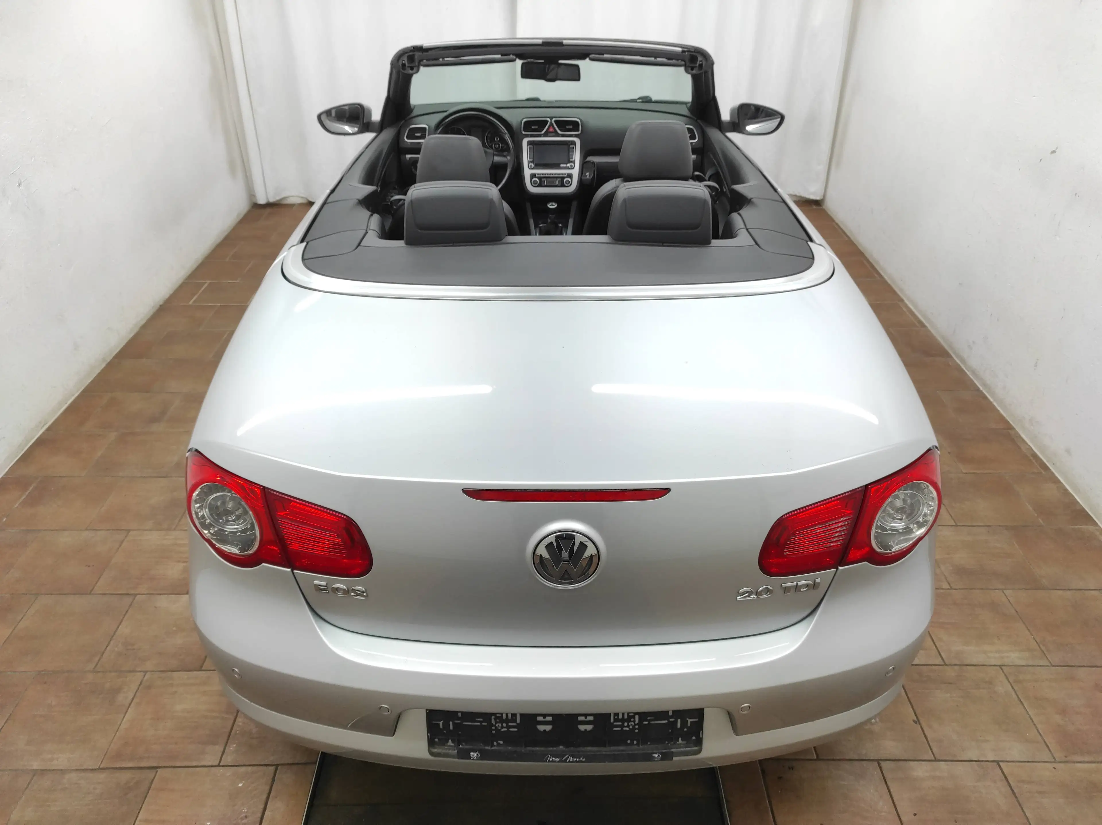Volkswagen Eos 2.0 TDI KLIMAA NAVI SHZ EURO-5 LEDER PDC ALLWETTER — photo 8