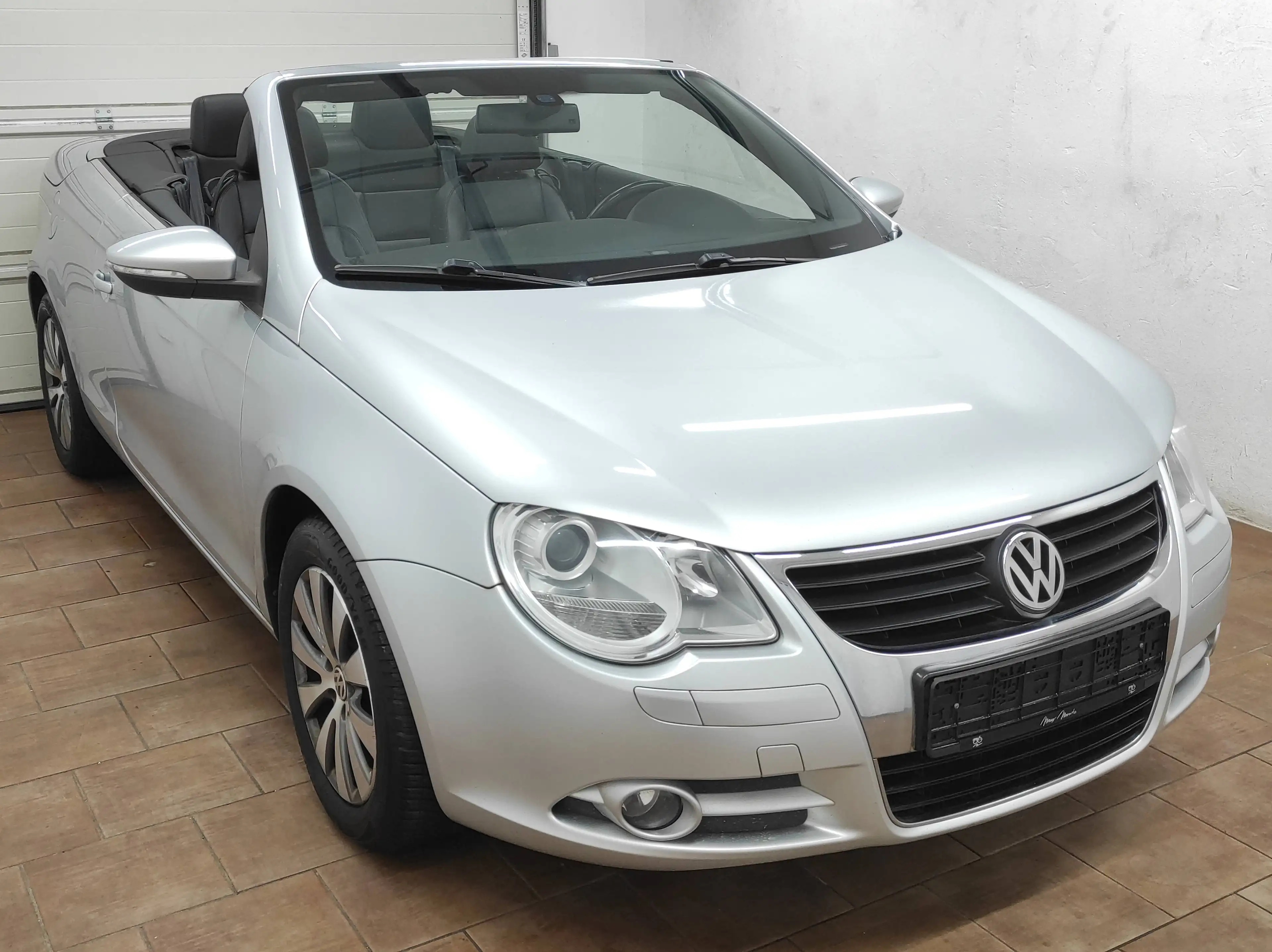 Volkswagen Eos 2.0 TDI KLIMAA NAVI SHZ EURO-5 LEDER PDC ALLWETTER — photo 3