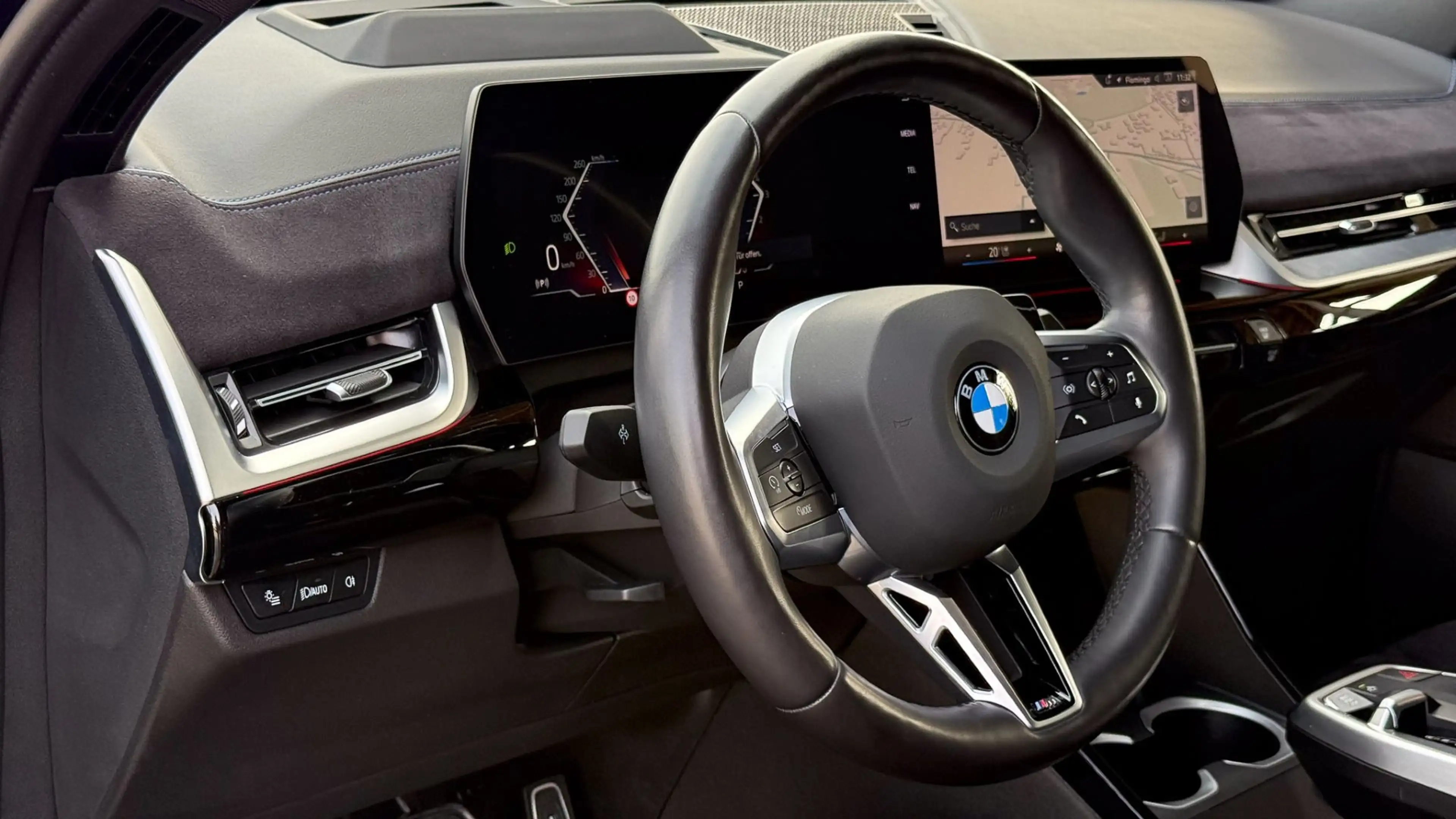 BMW X2 sDrive18d M-Sportpaket Pro — photo 9