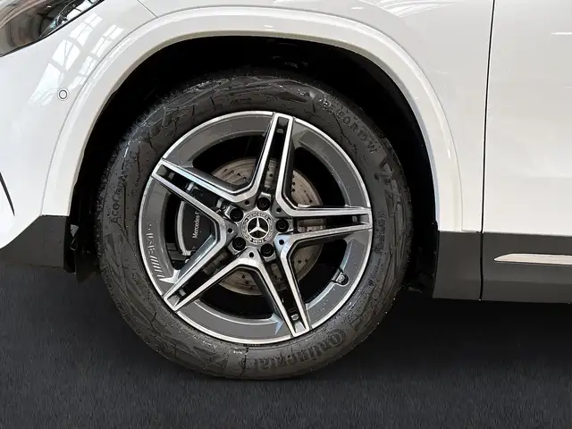 Mercedes-Benz Gla Class view 7