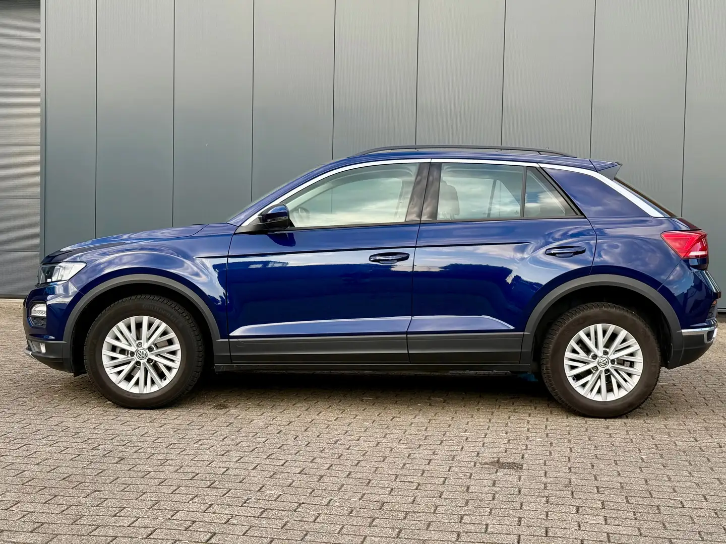 Volkswagen T-Roc T-Roc 1.0 TSI Style | Virtual Cockpit | Carplay Blauw - 2