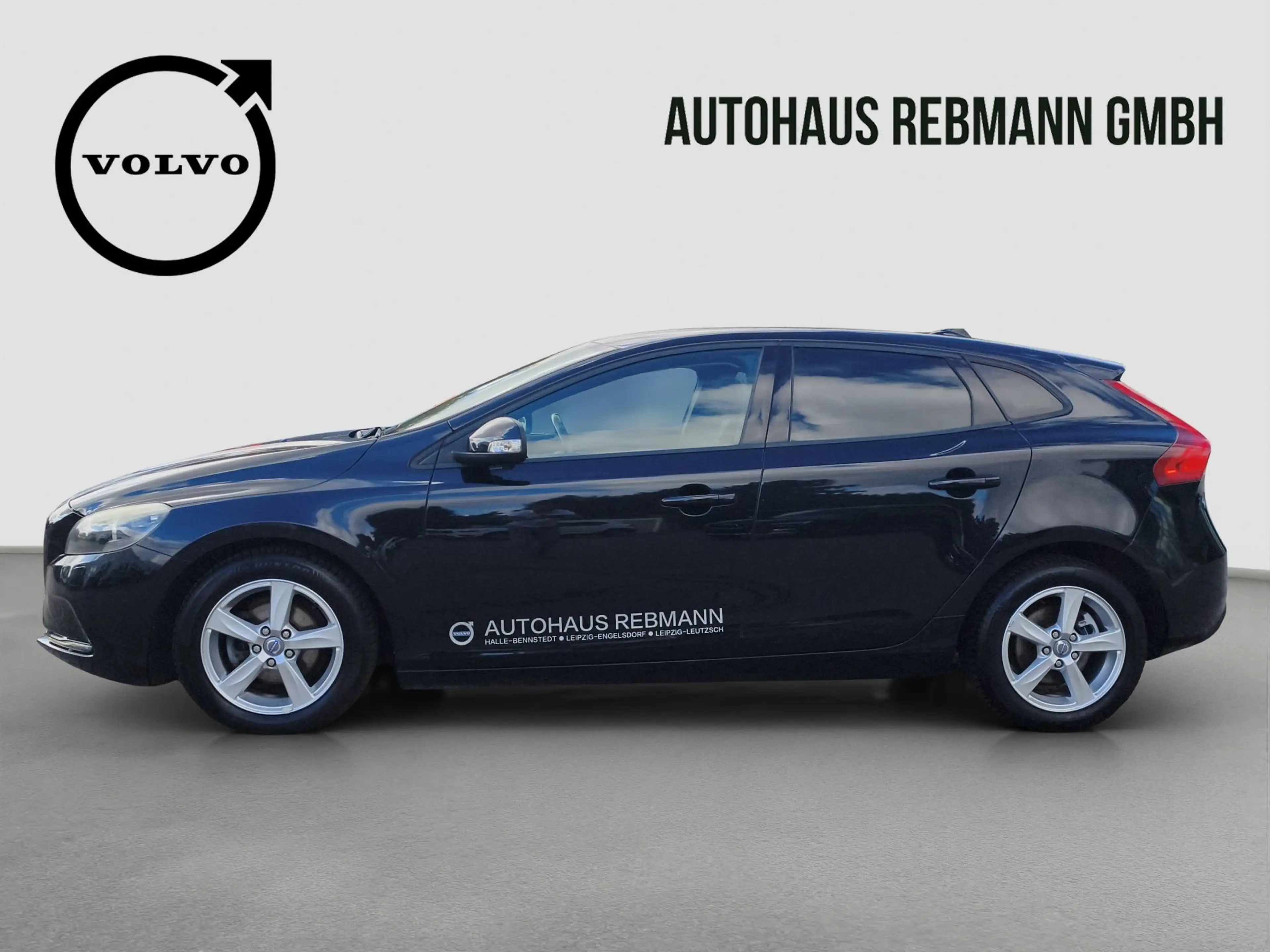 Volvo V40 You! — photo 3