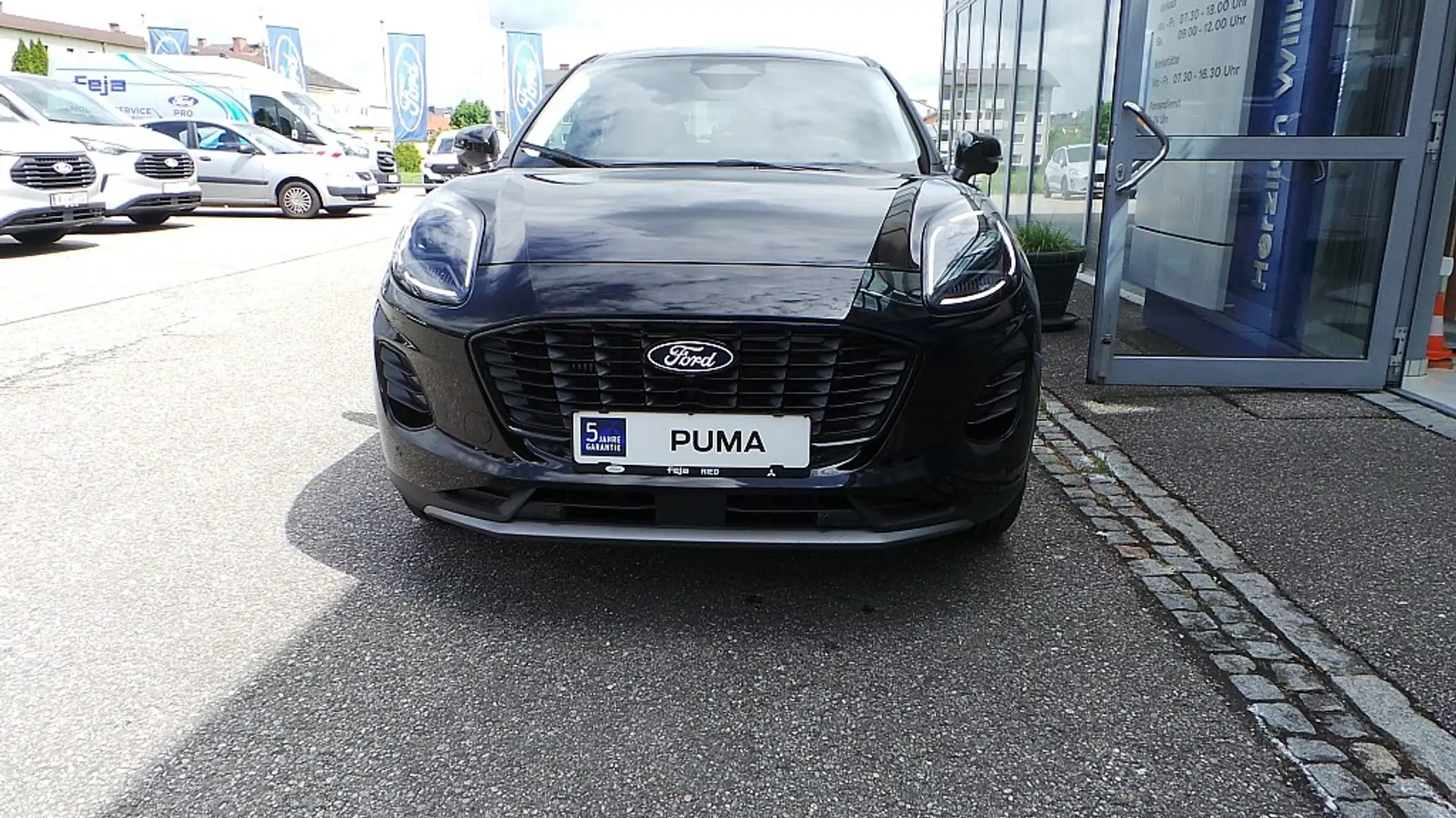 Ford Puma 1,0 EcoBoost Hybrid Titanium Schwarz - 2