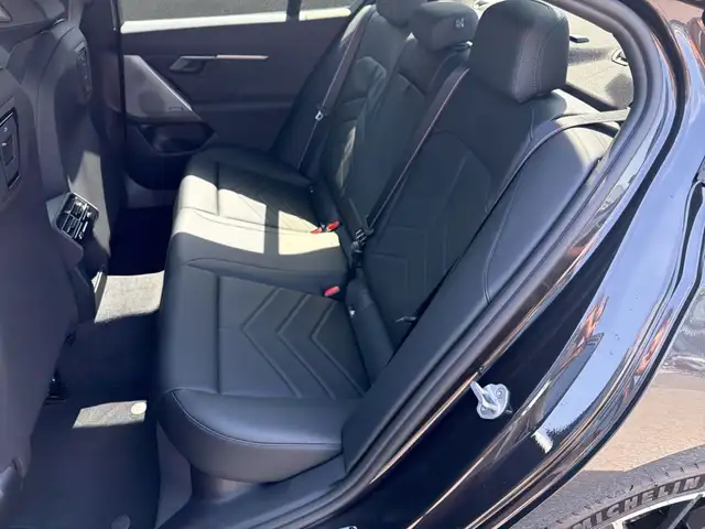 BMW M view 13