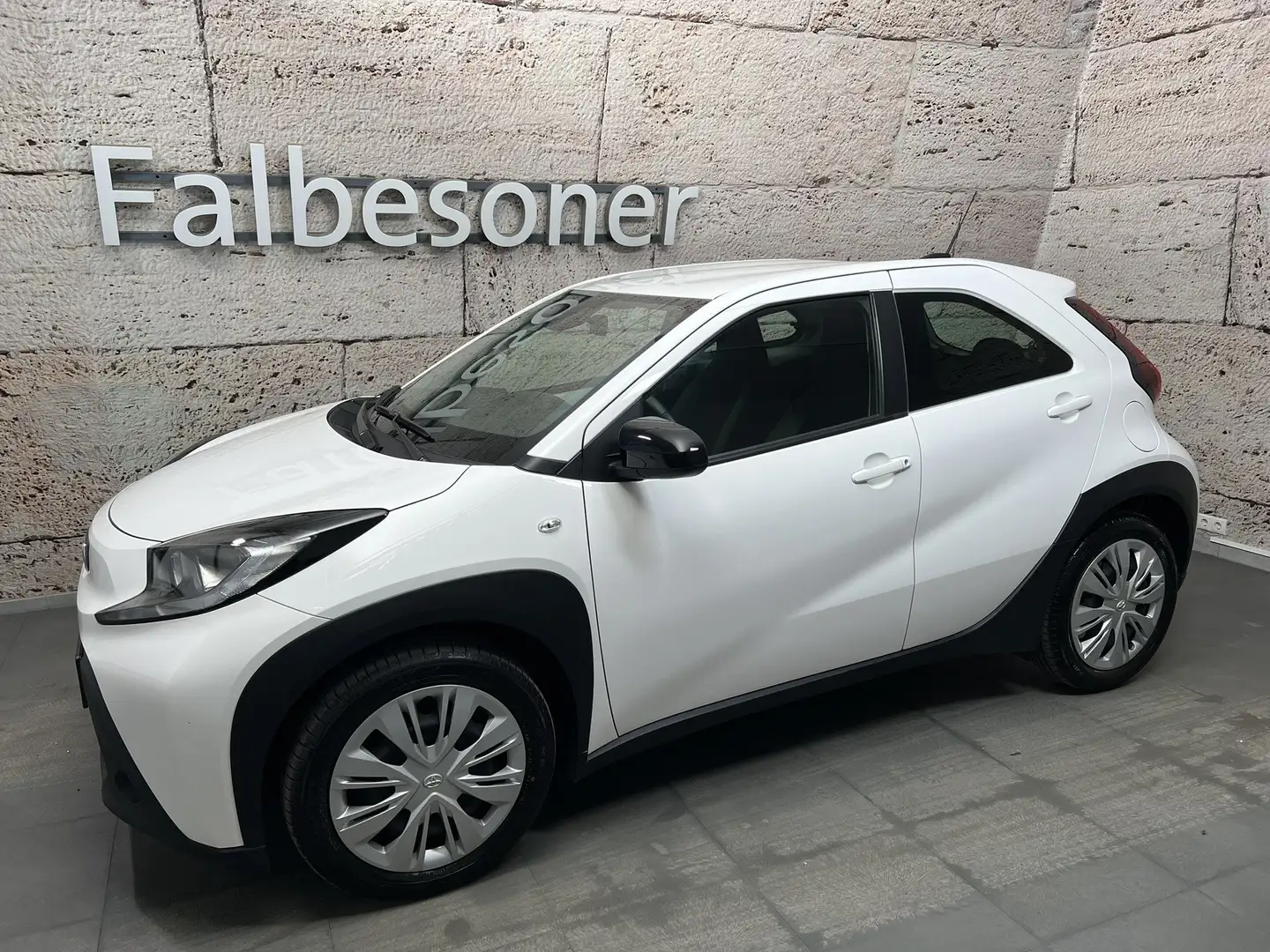 Toyota Aygo X x-play "Top Gelegenheit" Weiß - 2