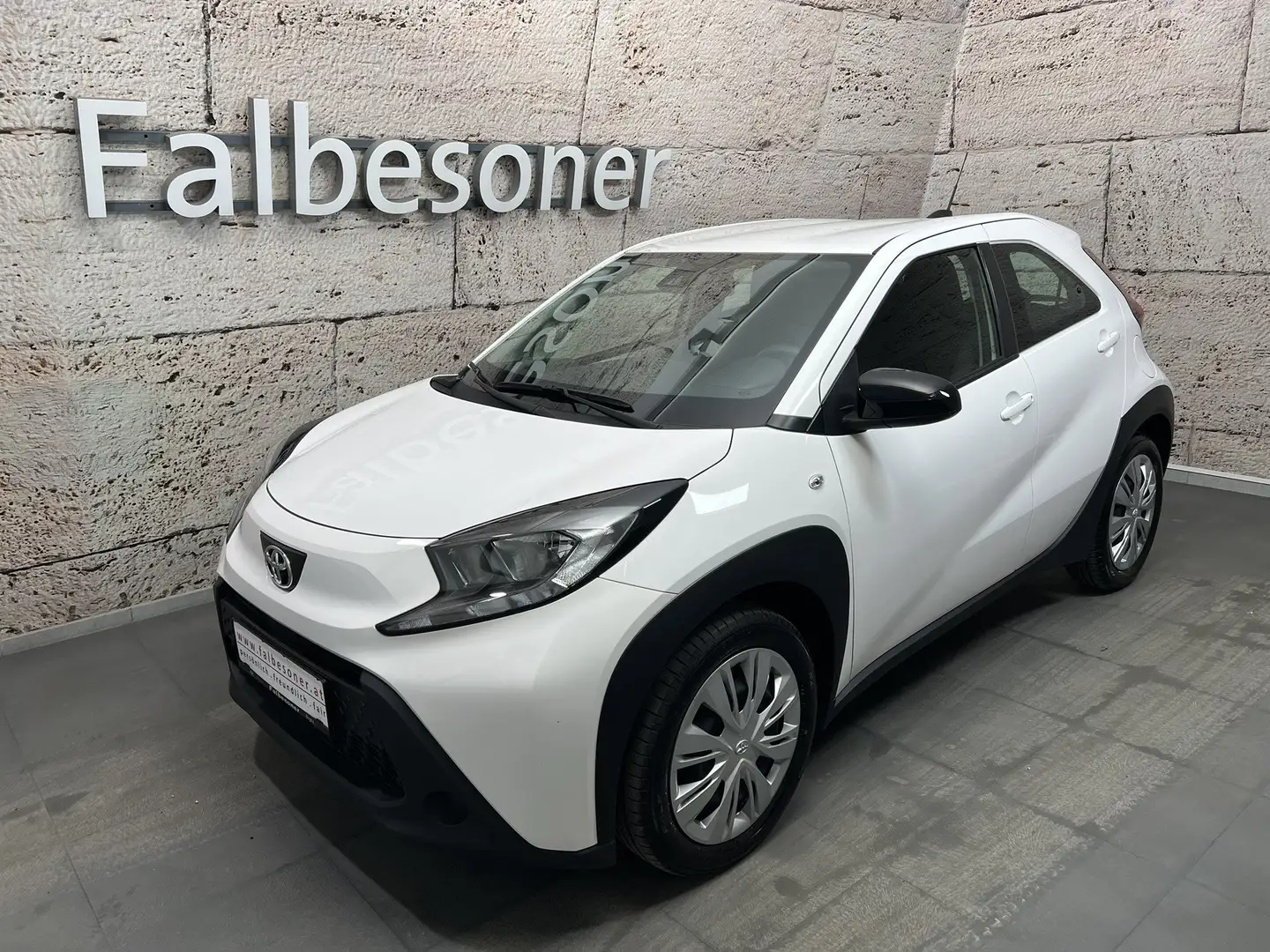 Toyota Aygo X x-play "Top Gelegenheit" Weiß - 1