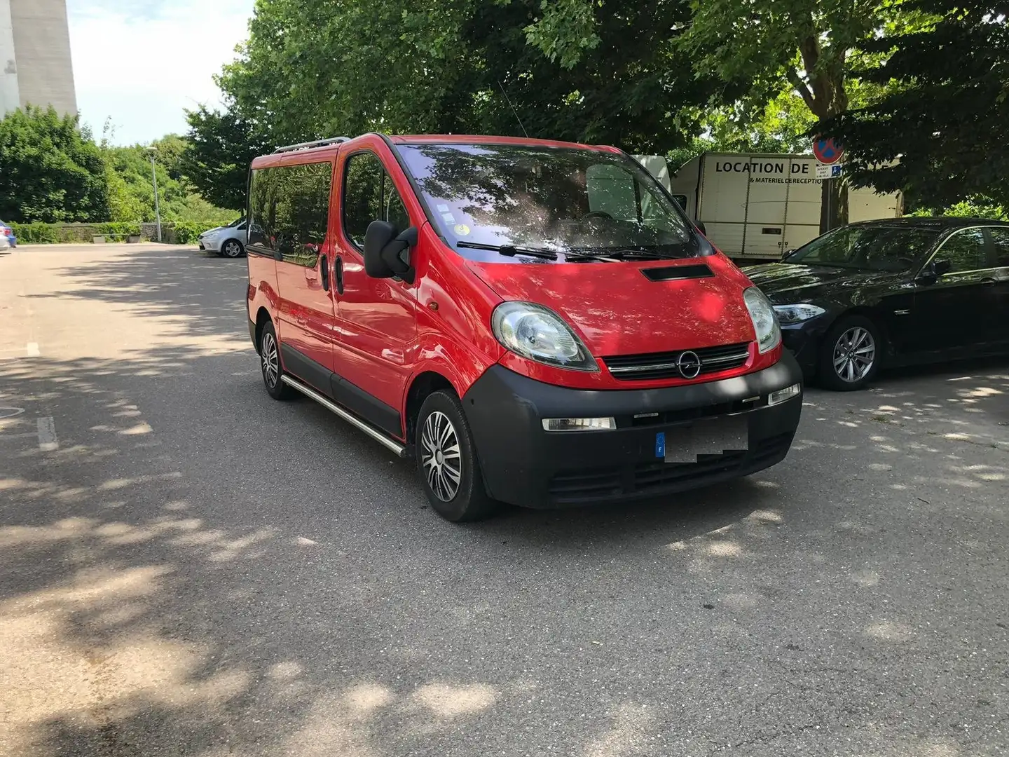 Opel Vivaro 1.9 CDT Rouge - 1