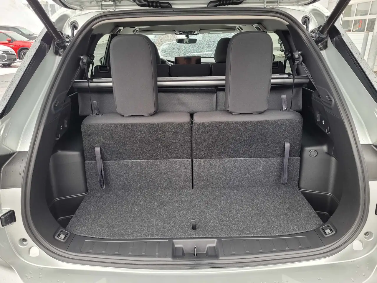 Mitsubishi Outlander снимка Mitsubishi Outlander