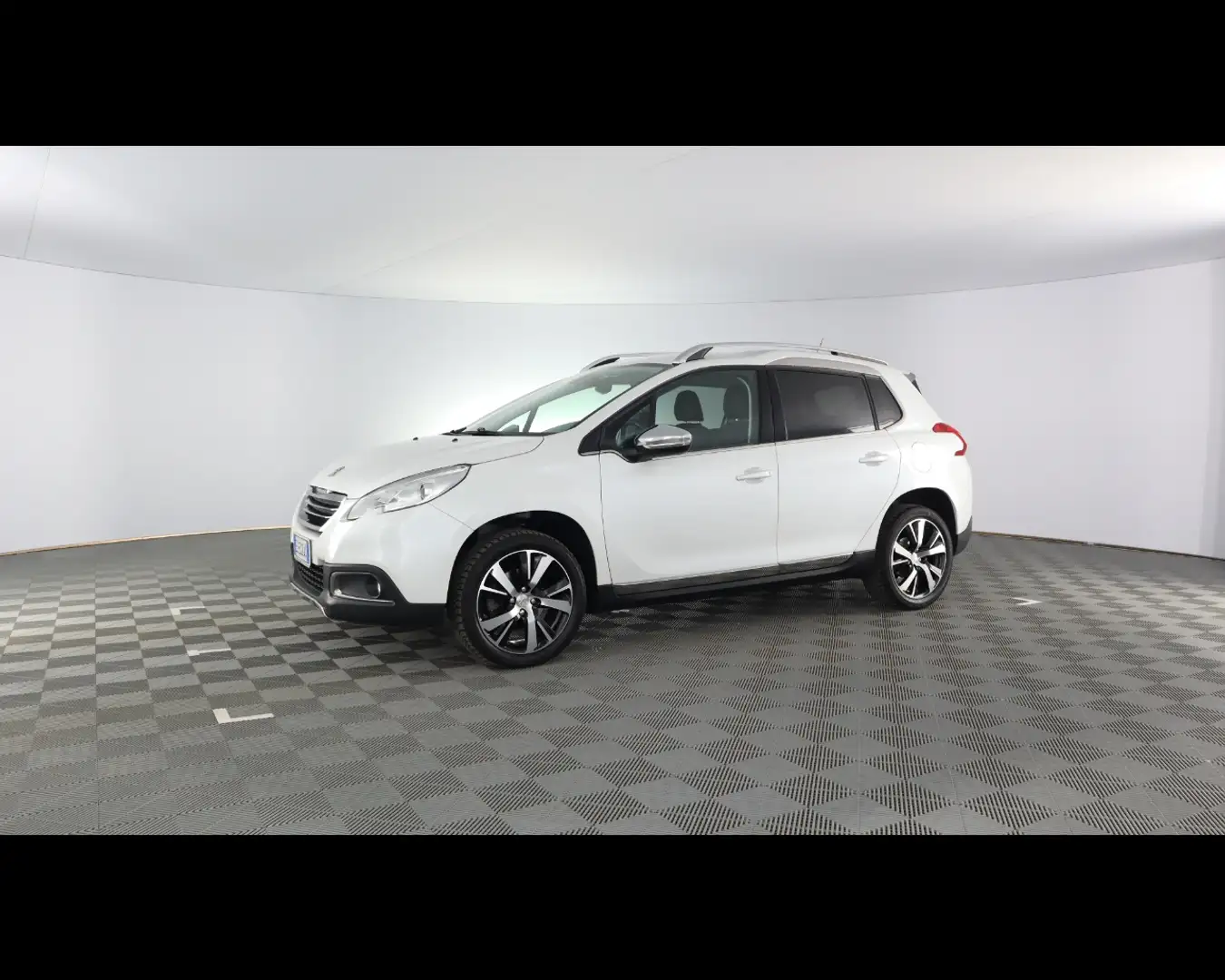 Peugeot 2008 1.2 PureTech Turbo Allure Bianco - 1