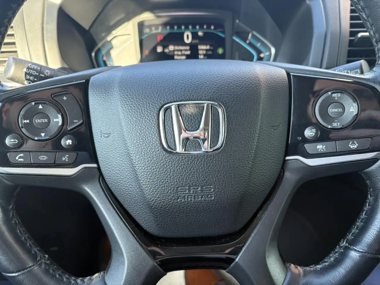 Honda Odyssey снимка Honda Odyssey