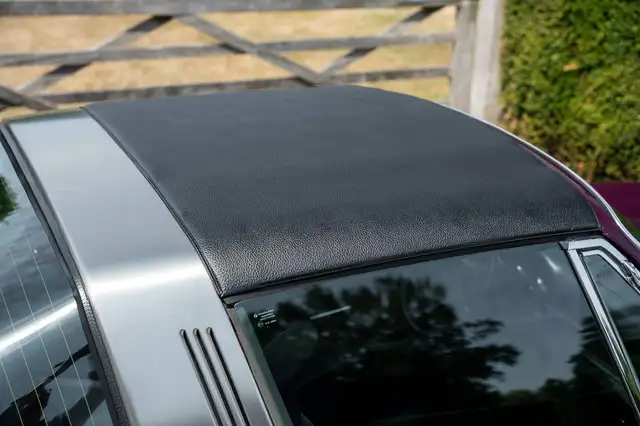 Porsche 911 view 13