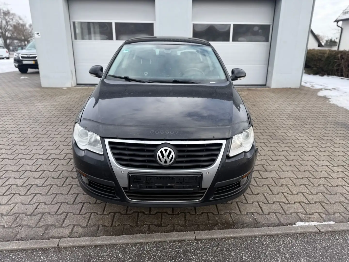 Volkswagen Passat Lim. 1.9 TDI *77KW / 105PS* Schwarz - 2