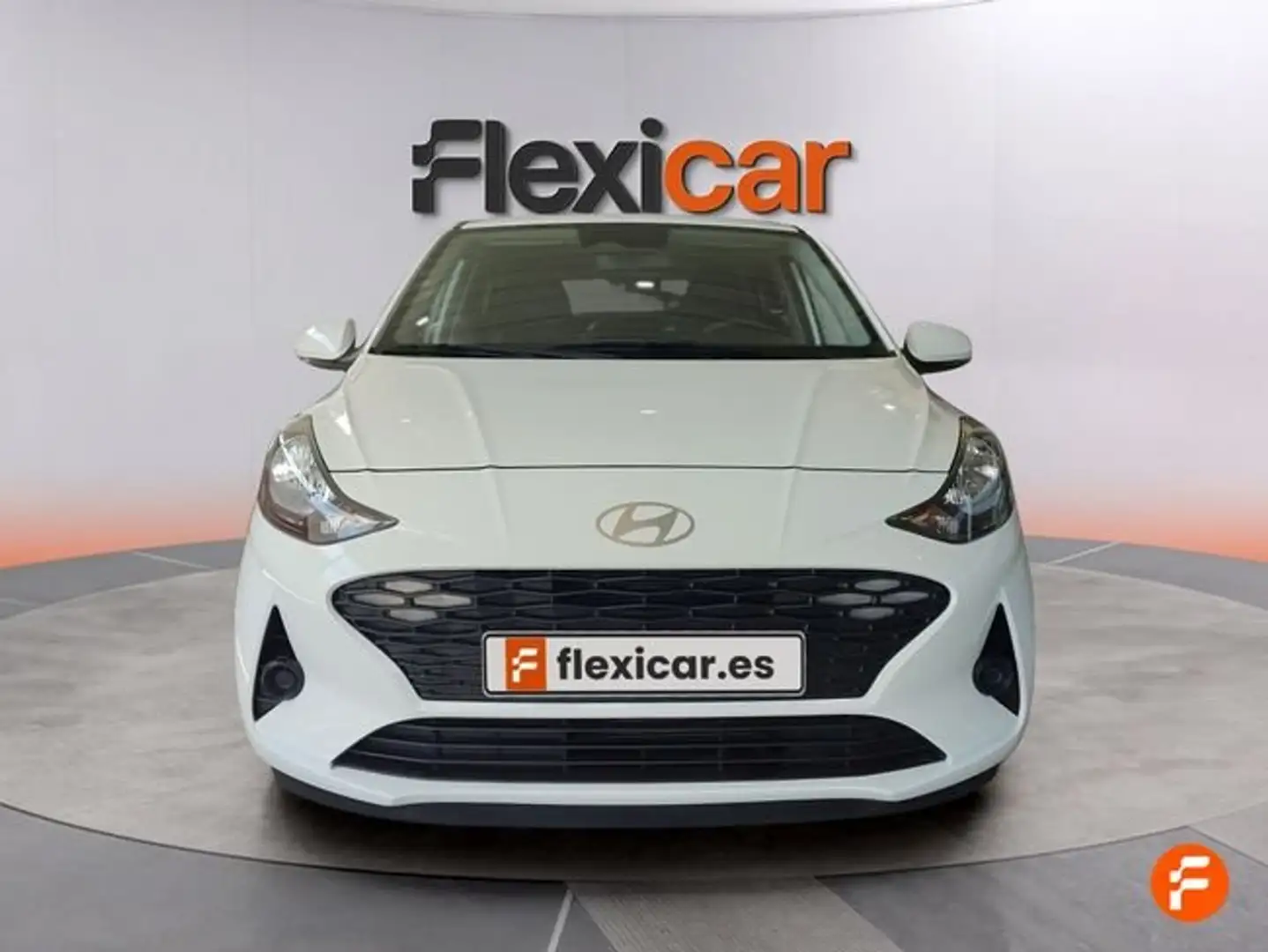 Hyundai i10 1.0 Essence Blanco - 2