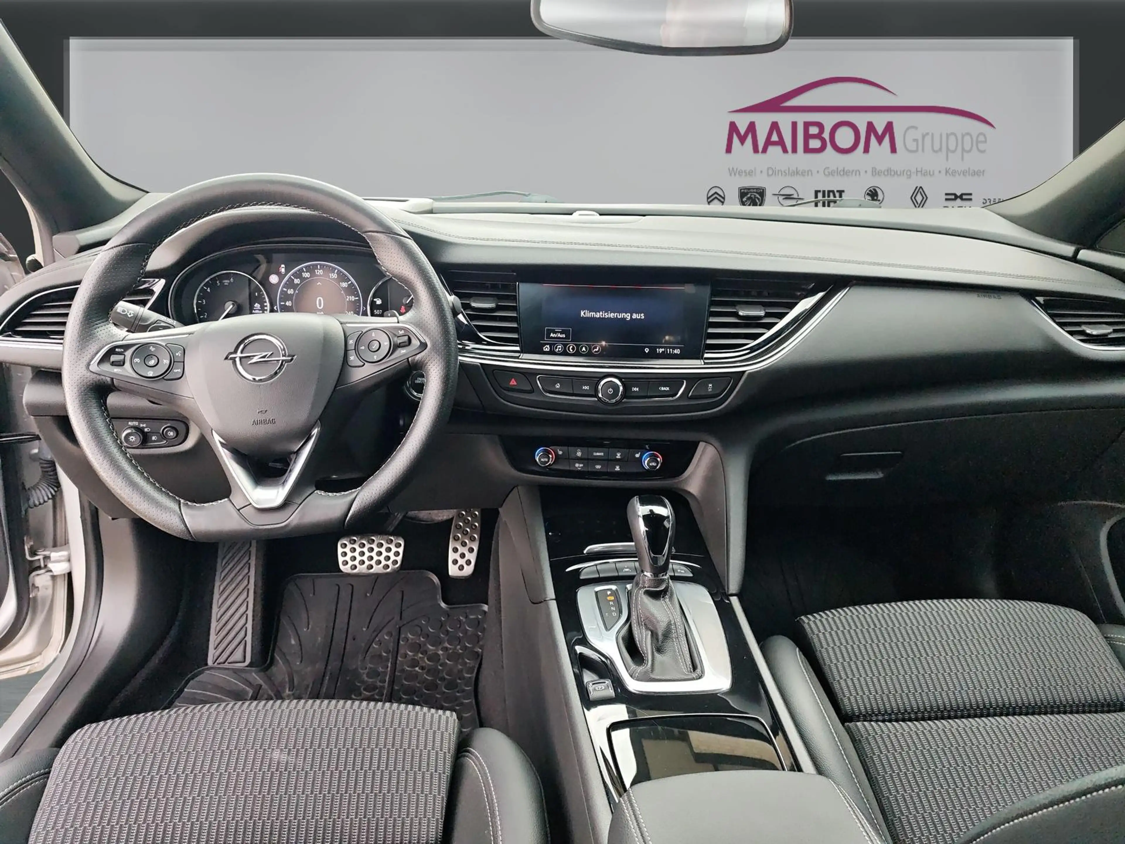 Opel Insignia Business Elegance Bose Android — photo 14