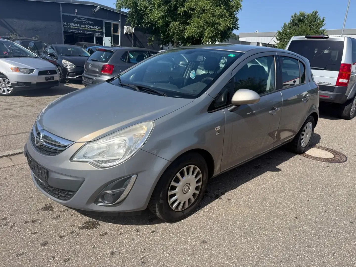 Opel Corsa D 1.4 Klima EURO 5 Bruin - 1