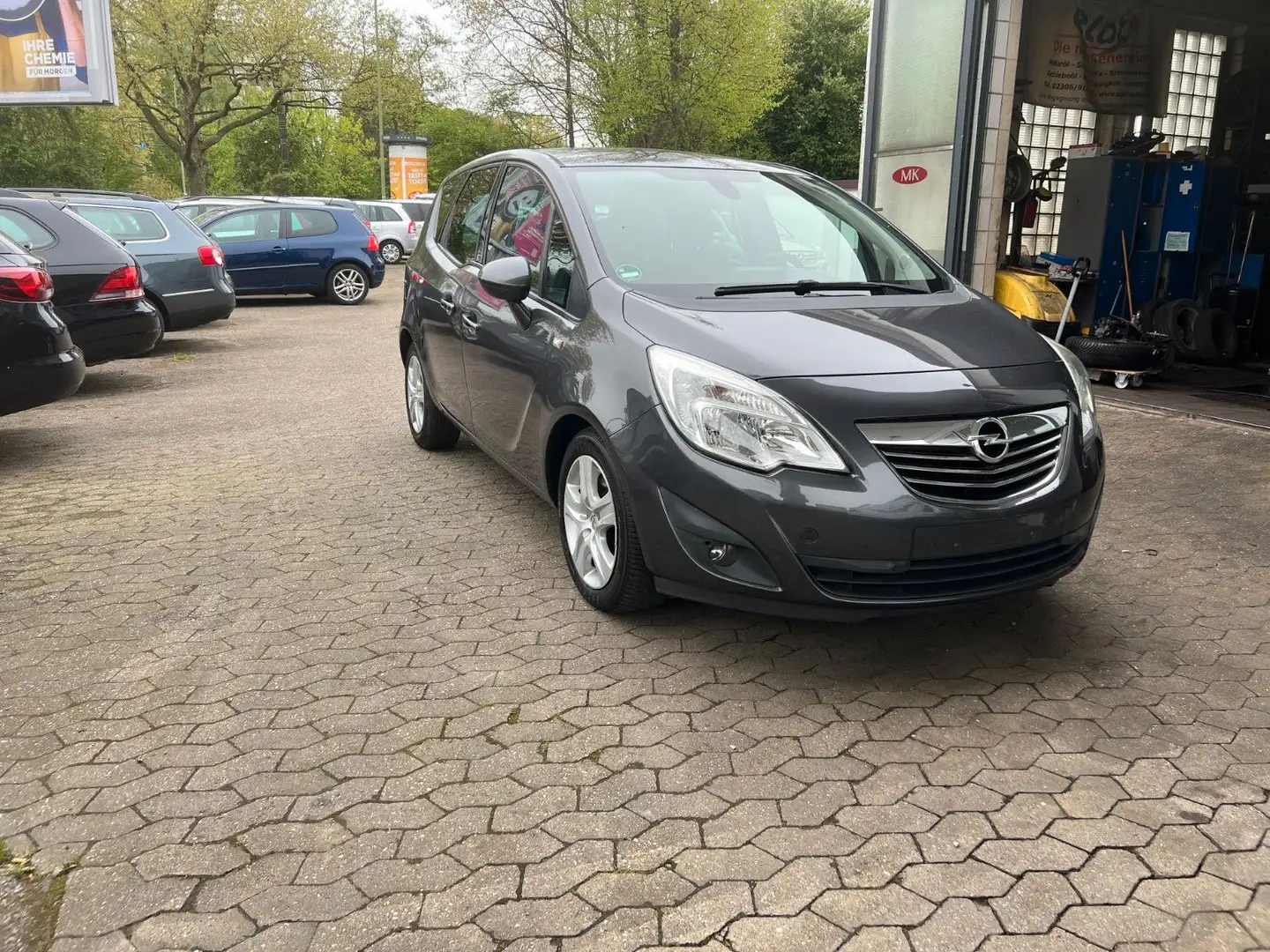 Opel Meriva B 1.7 CDTI Innovation Navigation Grau - 1
