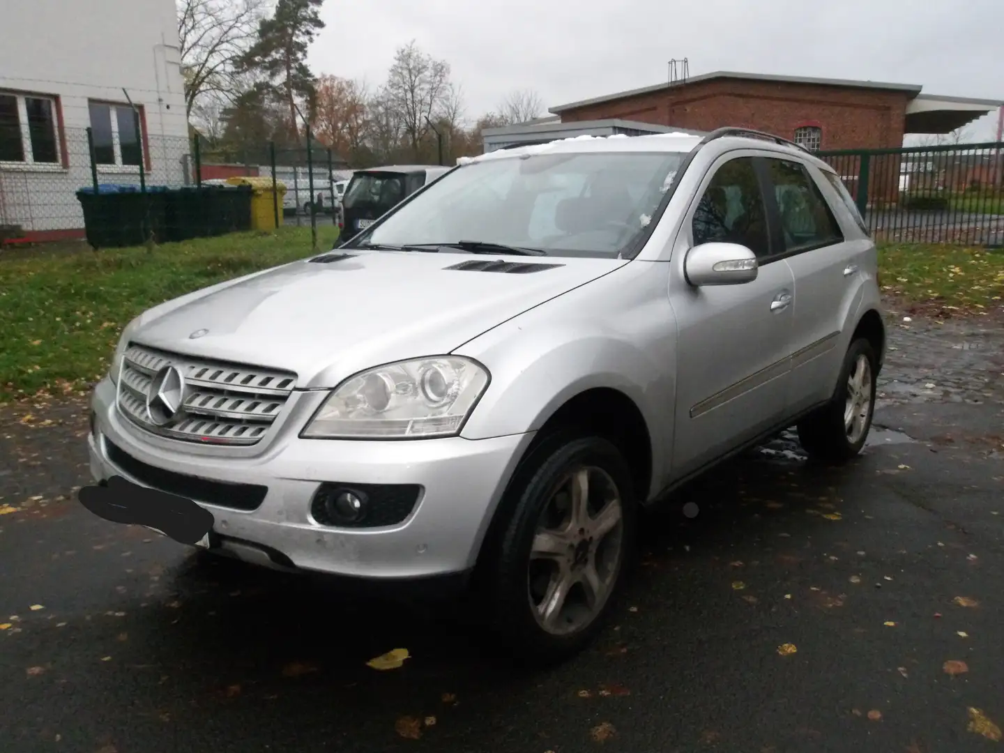 Mercedes-Benz ML 320 CDI 4Matic 7G-TRONIC srebrna - 1