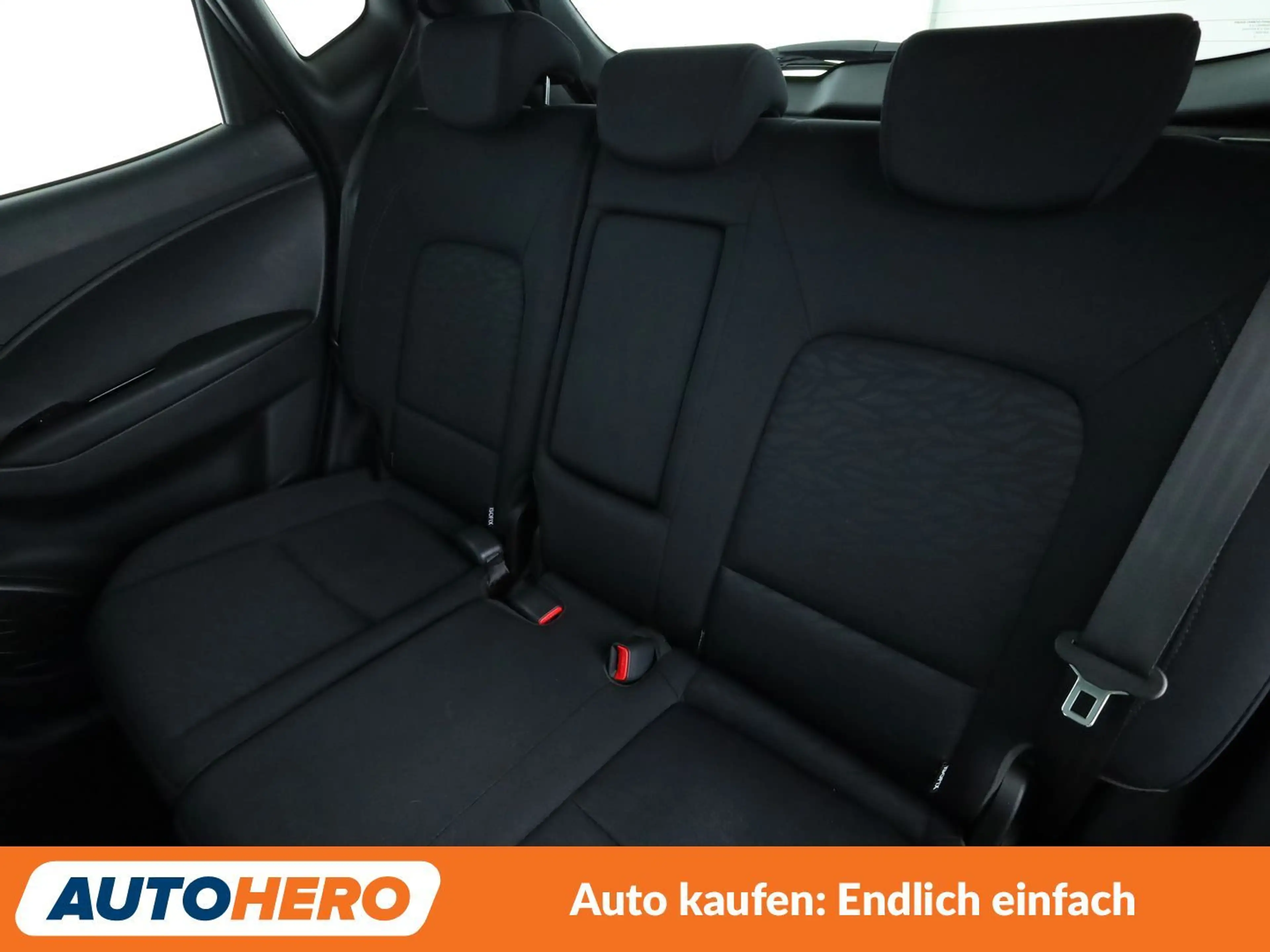 Hyundai iX20 1.6 Space Plus Aut.*NAVI*PDC*SHZ*KLIMA*TEMPO* — photo 14