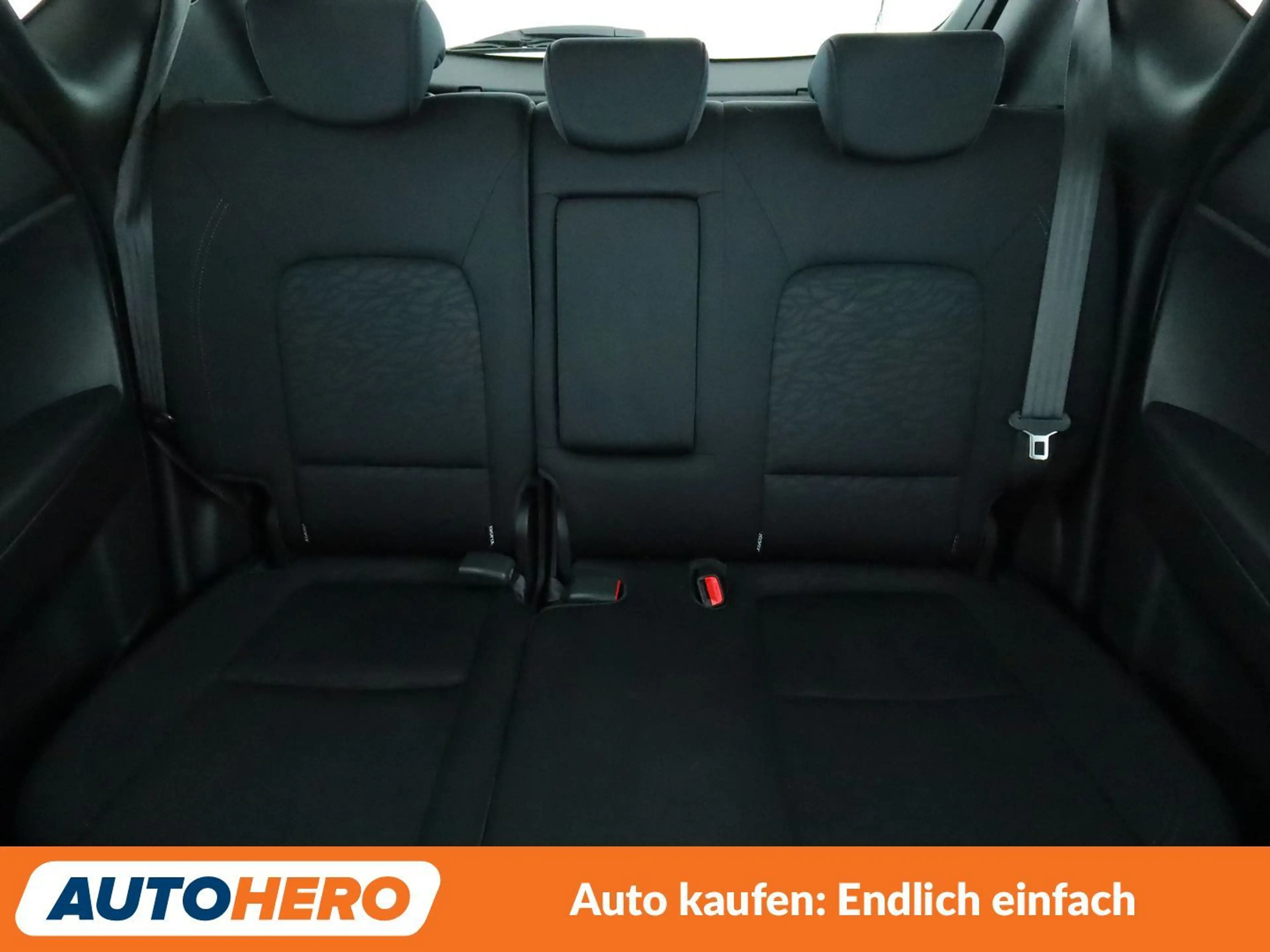 Hyundai iX20 1.6 Space Plus Aut.*NAVI*PDC*SHZ*KLIMA*TEMPO* — photo 15