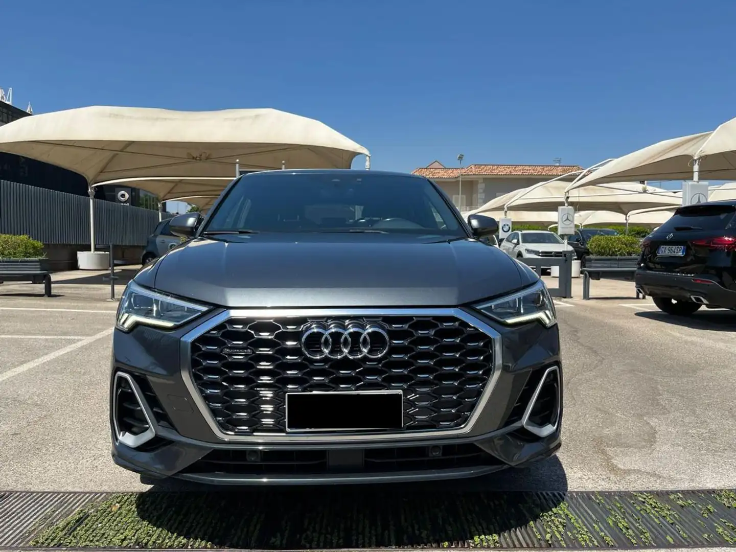 Audi Q3 SPB 45 TFSI quattro S tronic S line edition Gris - 2
