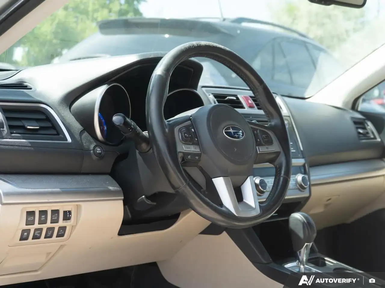 Subaru OUTBACK fotografie Subaru OUTBACK