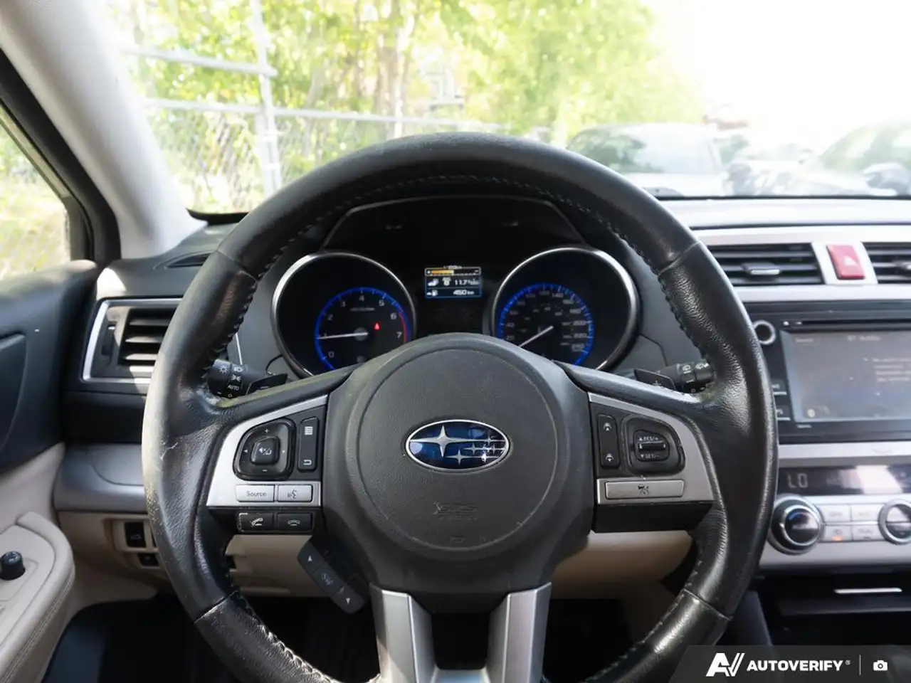 Subaru OUTBACK fotografie Subaru OUTBACK