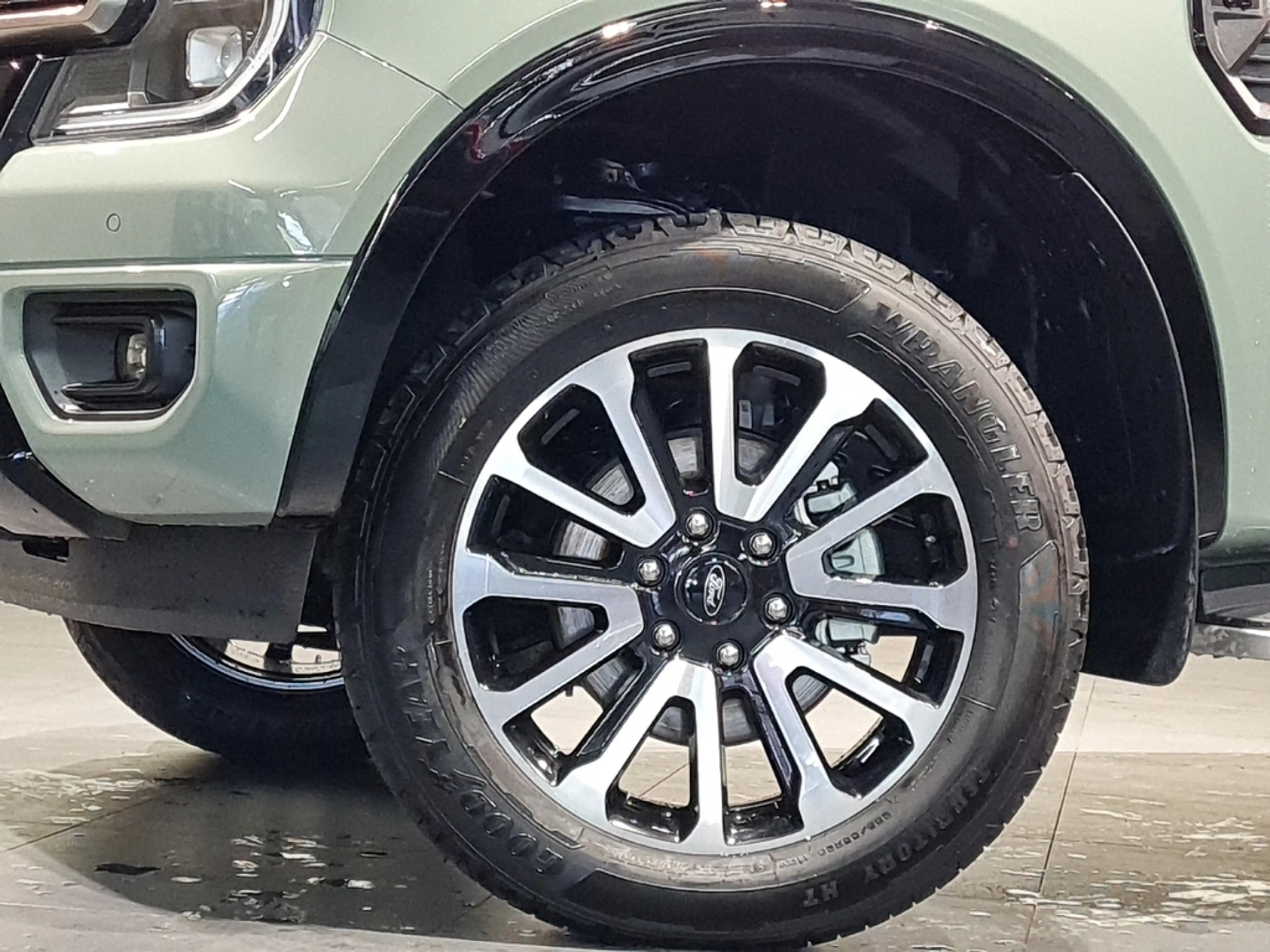 Ford Ranger Platinum Doppelkabine 3,0l V6 e-4WD — photo 4