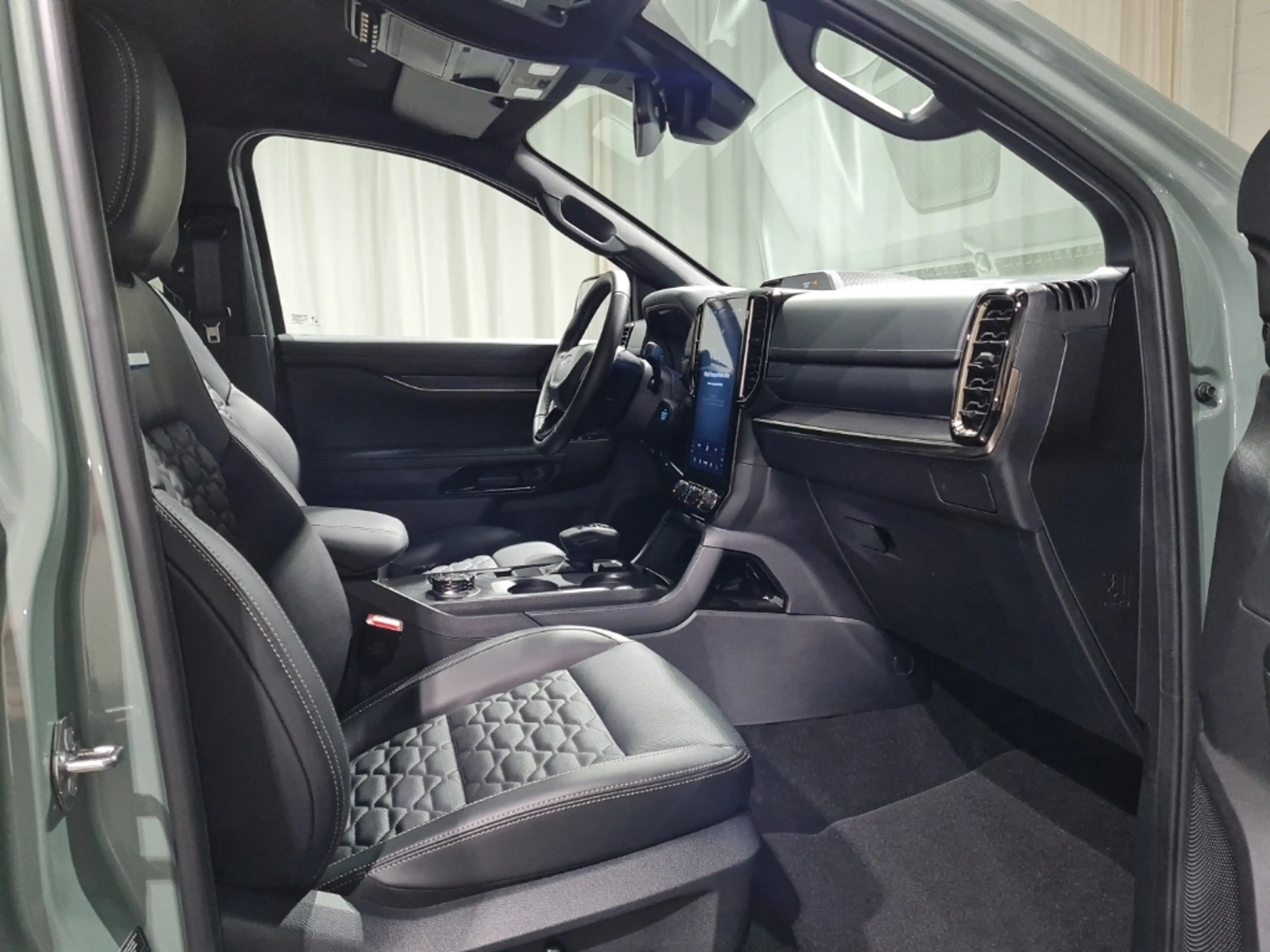 Ford Ranger Platinum Doppelkabine 3,0l V6 e-4WD — photo 5