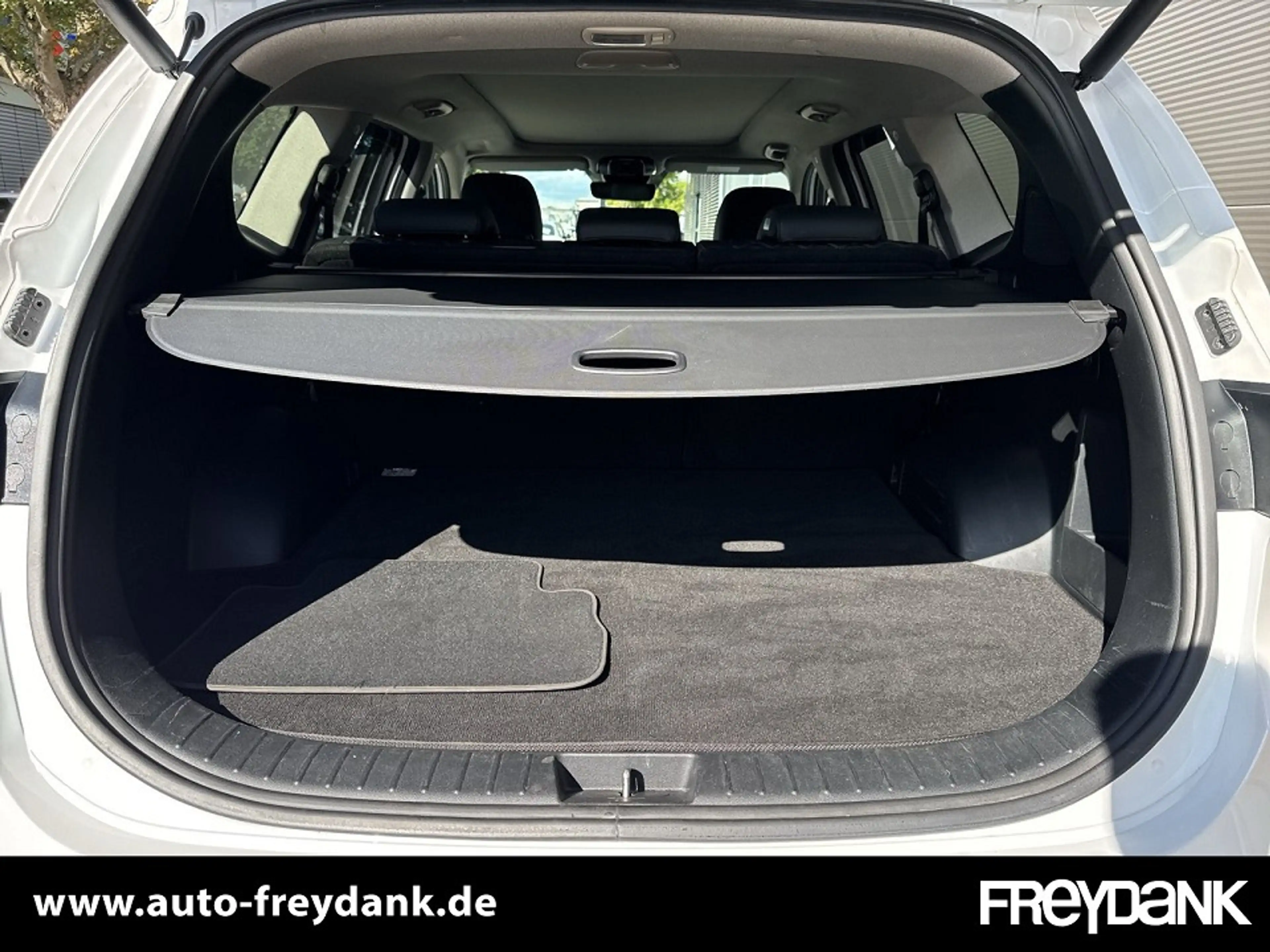 Hyundai SANTA FE HEV 1.6 T-GDi 4WD 6AT PRIME Panoramadach — photo 9