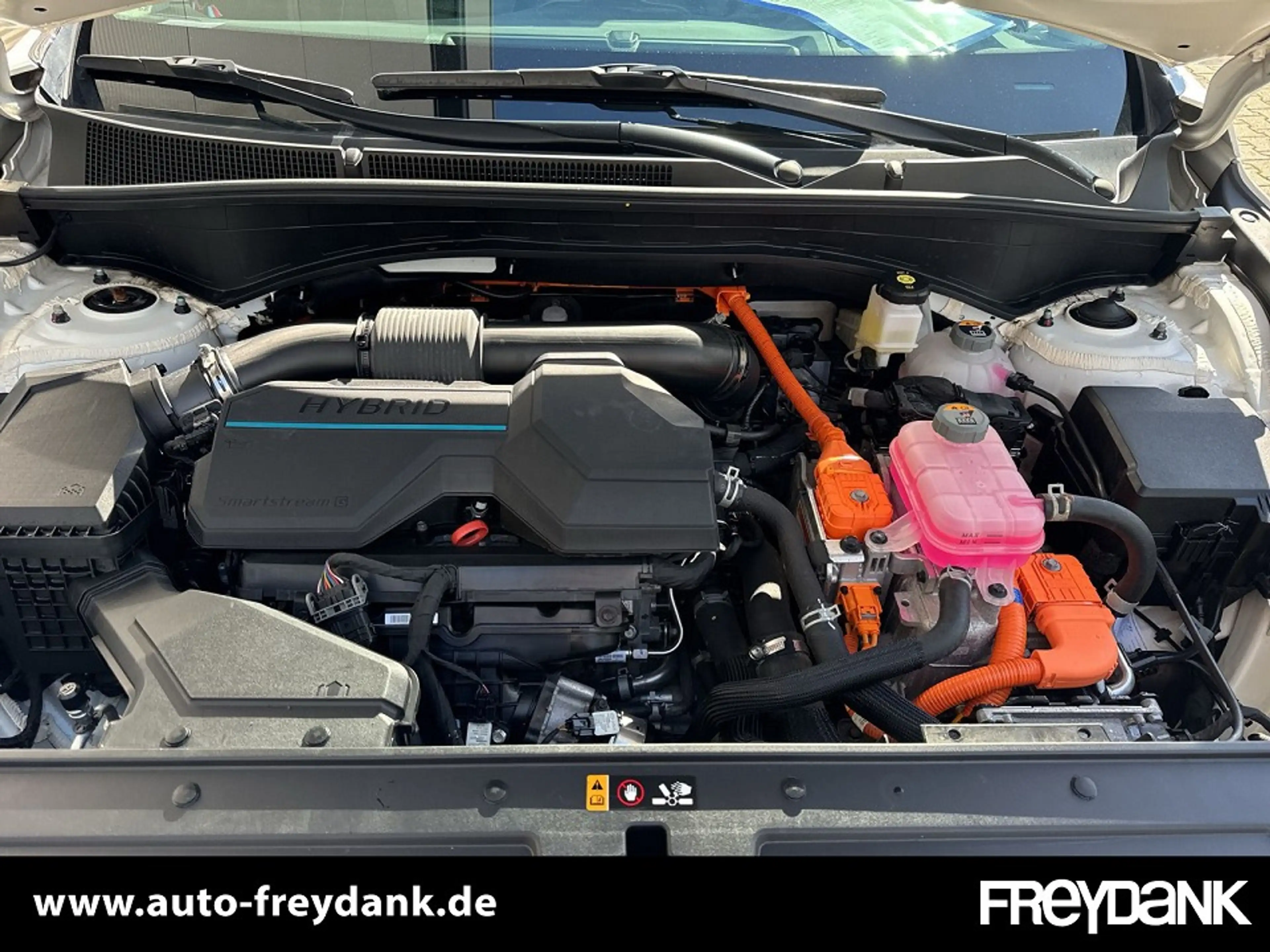 Hyundai SANTA FE HEV 1.6 T-GDi 4WD 6AT PRIME Panoramadach — photo 8